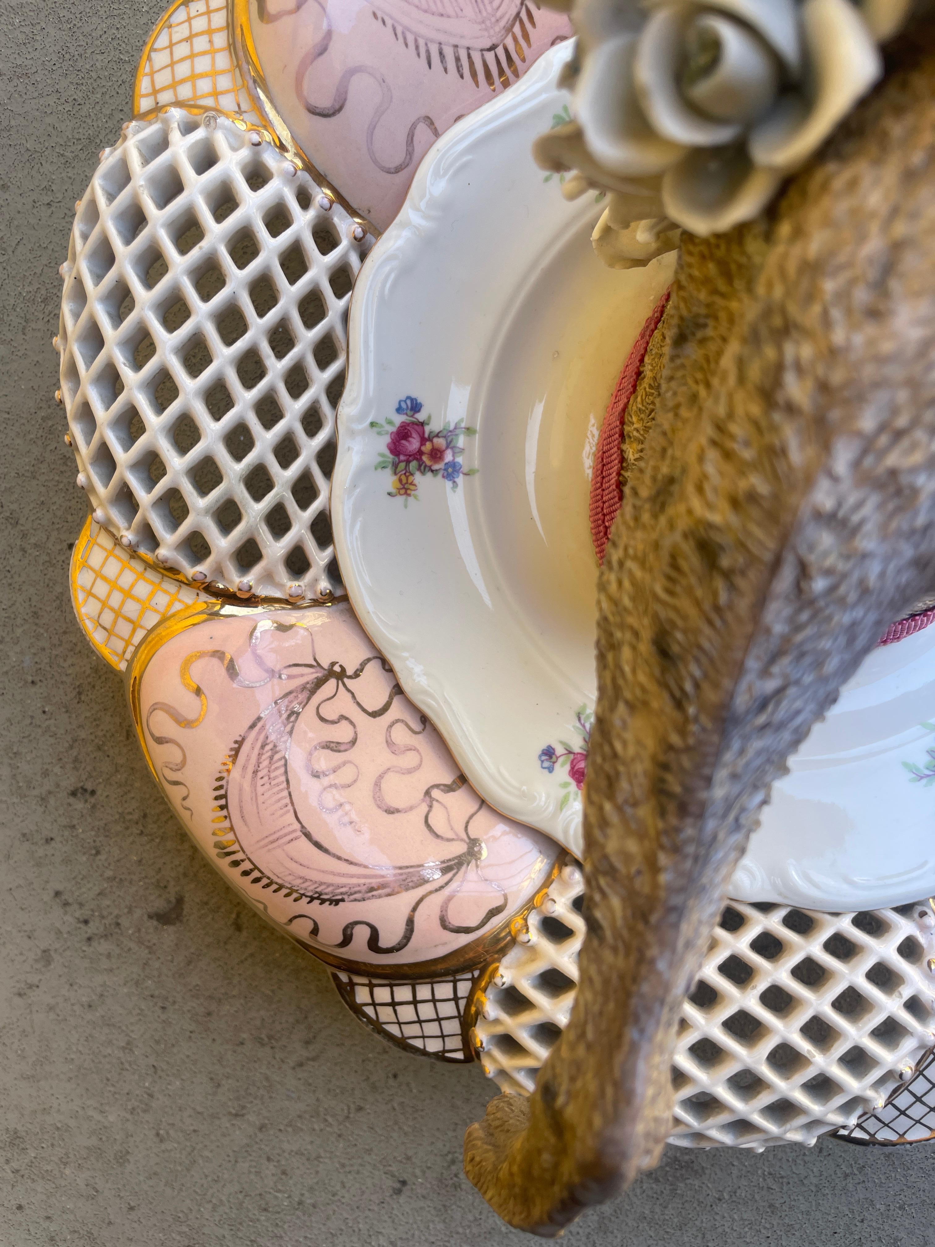 Arts and Crafts caca fleuri en vente