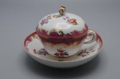 Popov, Moscow Porcelain - Covered Cup and Saucer - mid 19th century, Russia