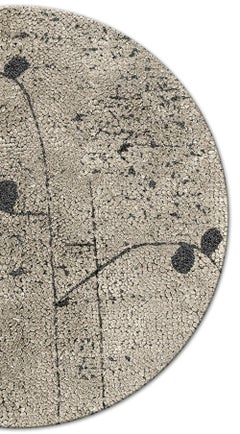 Poppy Circular Hand-Knotted Dyed Wool Rug II in Sand with Floral Pattern