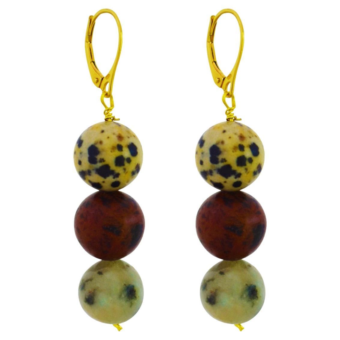 Ohrringe aus Gelbgold mit Mohn-Jasper, Dalmatiner-Jasper und Sesam-Jasper