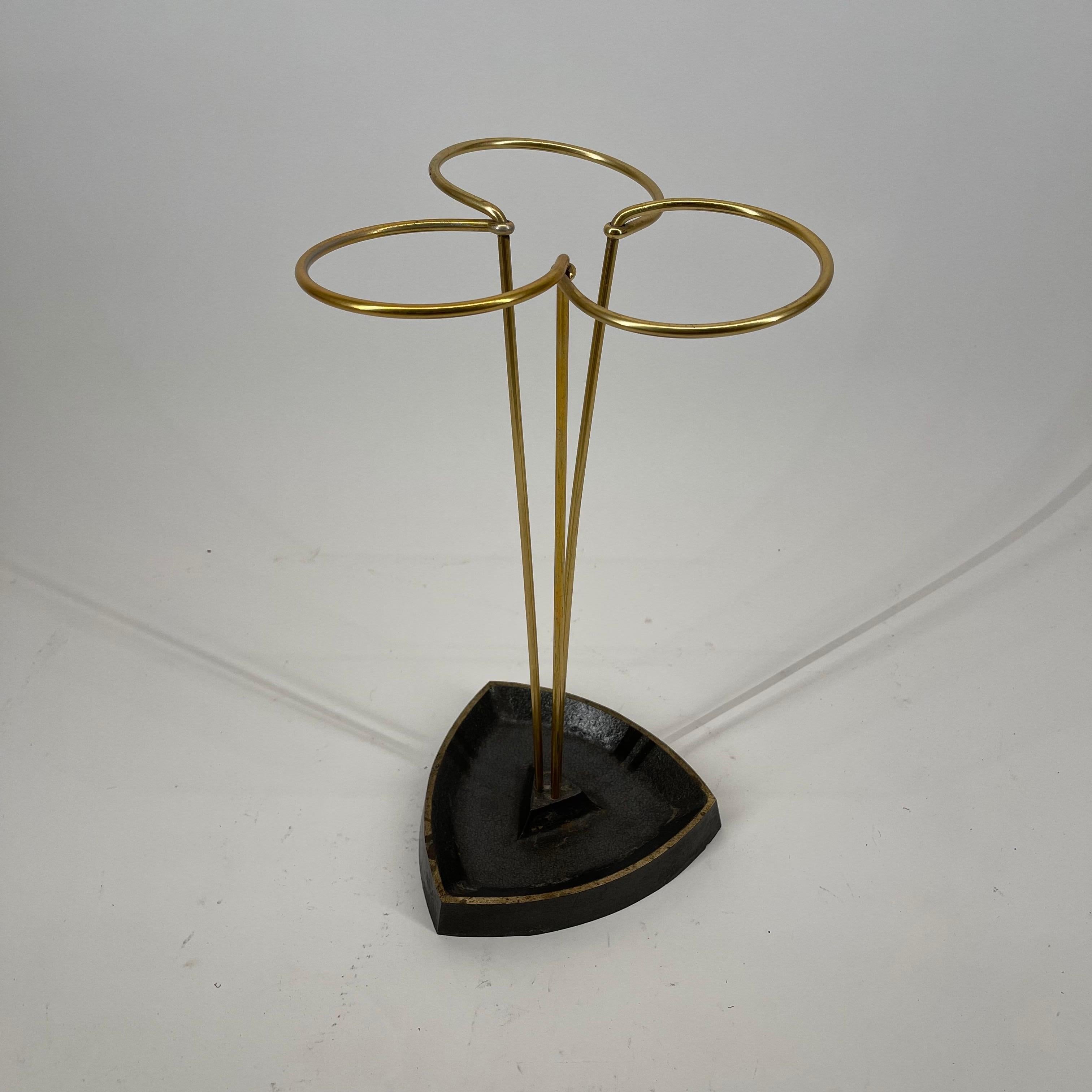 Cast Poppy Modernist Umbrella Stand Brass Style, Austria 1950s For Sale