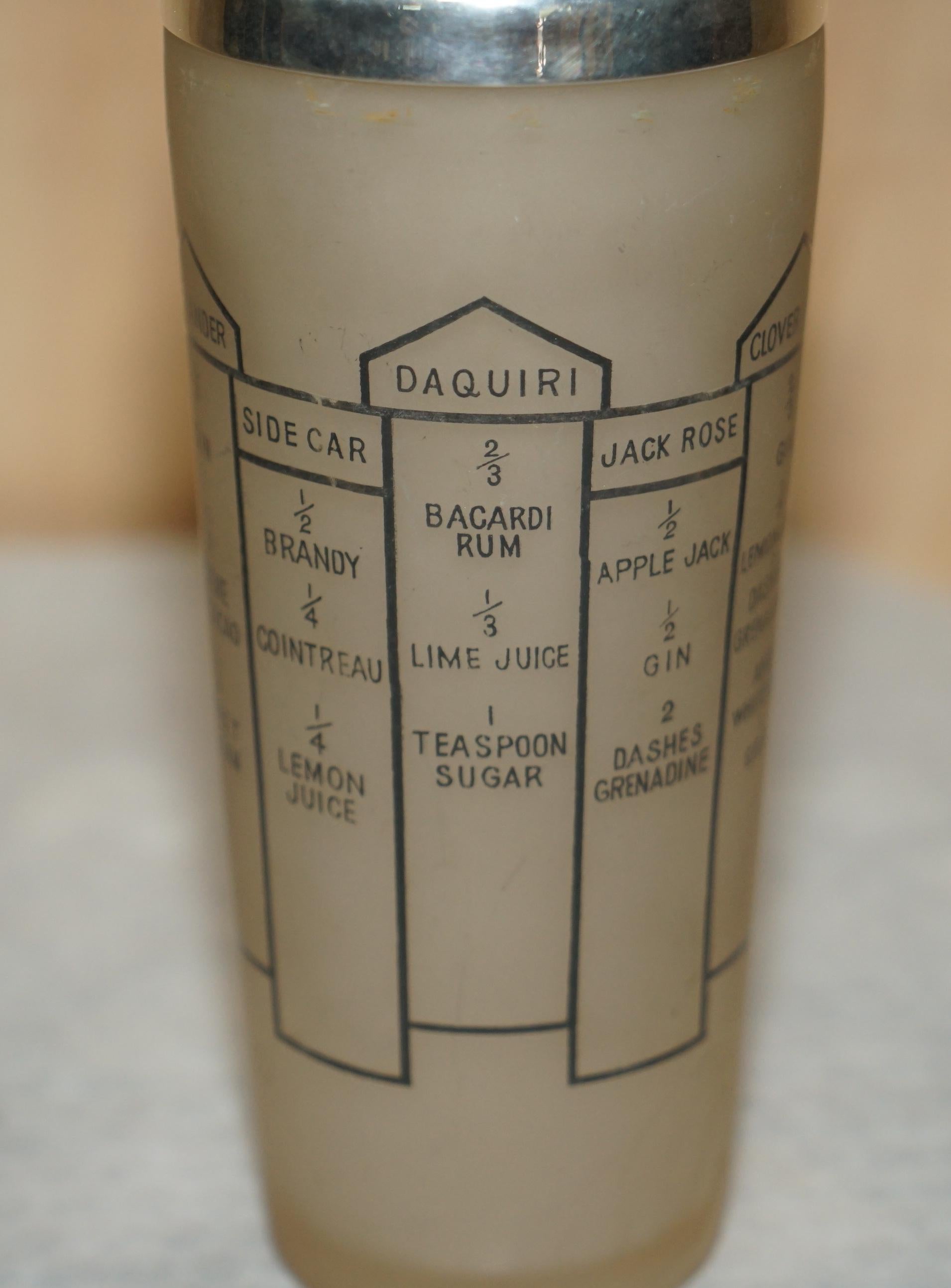 Americano Shaker da cocktail in vetro smerigliato e placca d'argento popolare Art Deco degli anni 30 in vendita