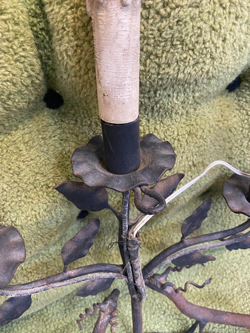Art populaire, lampe de table ou applique murale en fer forgé circa 1950. en vente 10