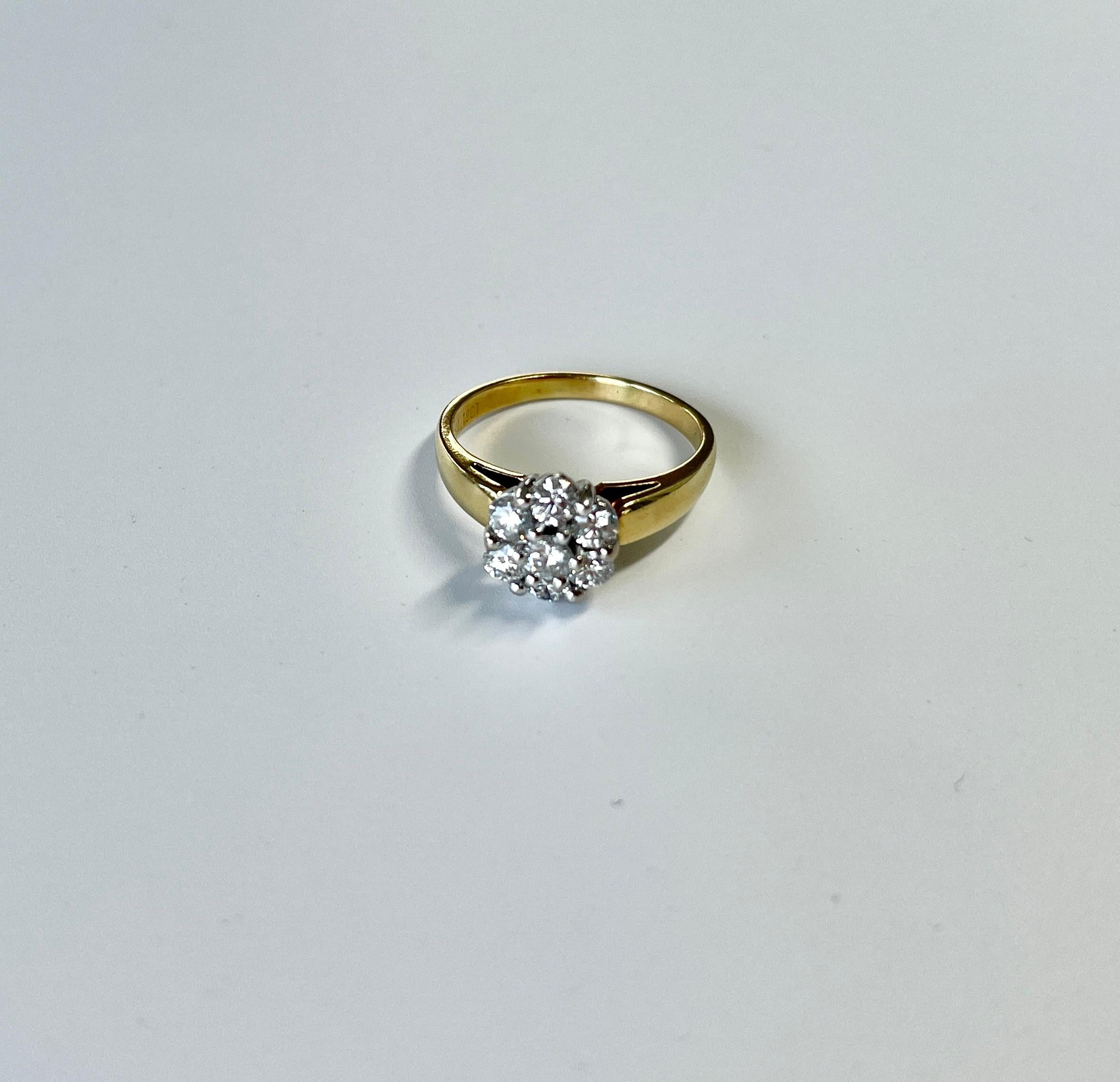 Popular Natural 1ct Diamond Flower Cluster Ring 18ct Yellow White Gold  For Sale 5
