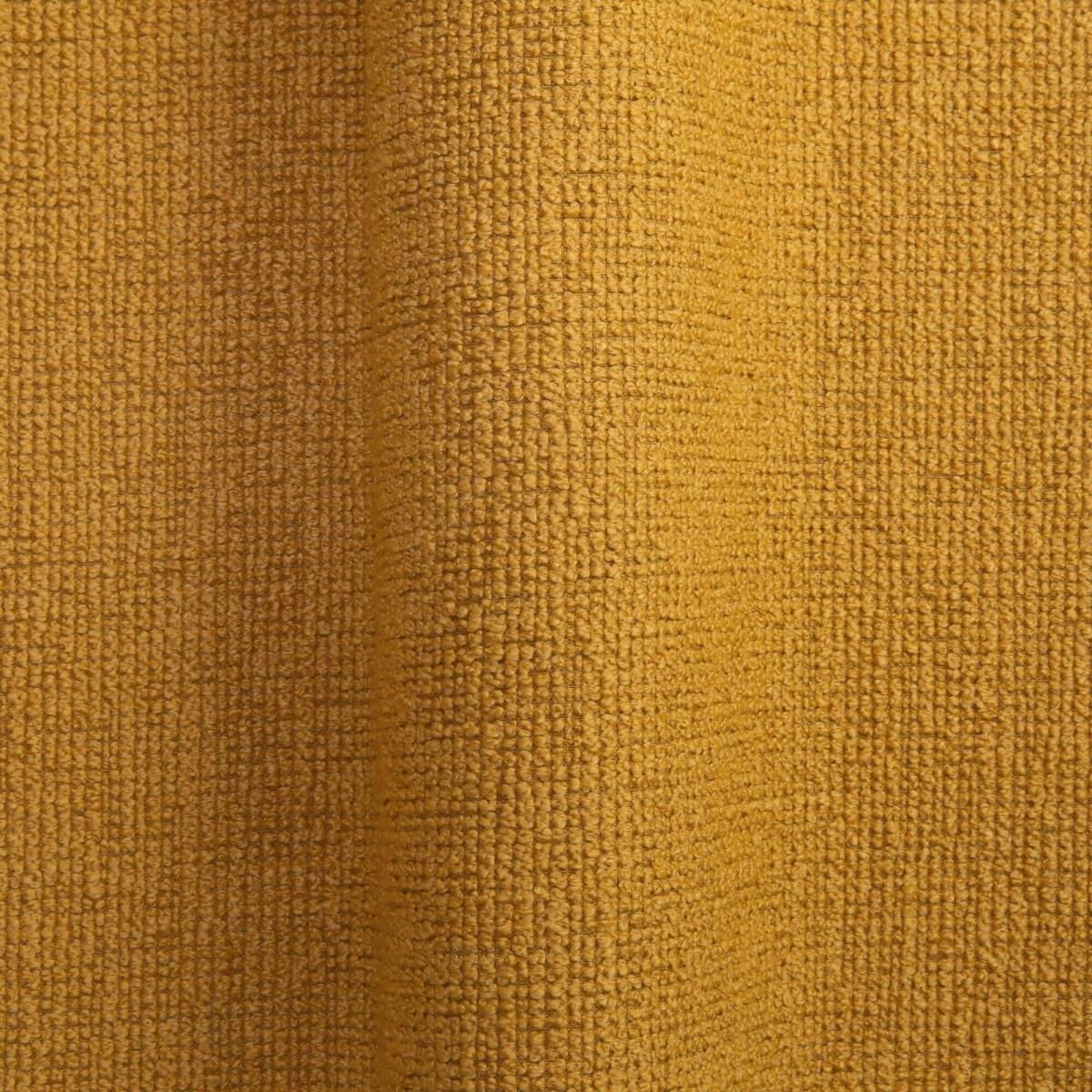 Popus Editions Giovanna, divano a 2,5 posti in tessuto Corn Megeve con effetto maglia

Giovanna è un divano con un profilo forte. Una linea sobria e felpata, con questo famoso dettaglio che cambia tutto, per non dimenticare la sua forza di