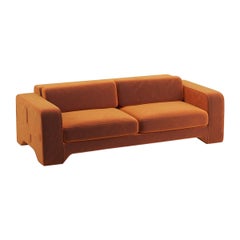 Popus Editions Giovanna 4 Seater-Sofa aus Bernstein mit Como-Samtpolsterung