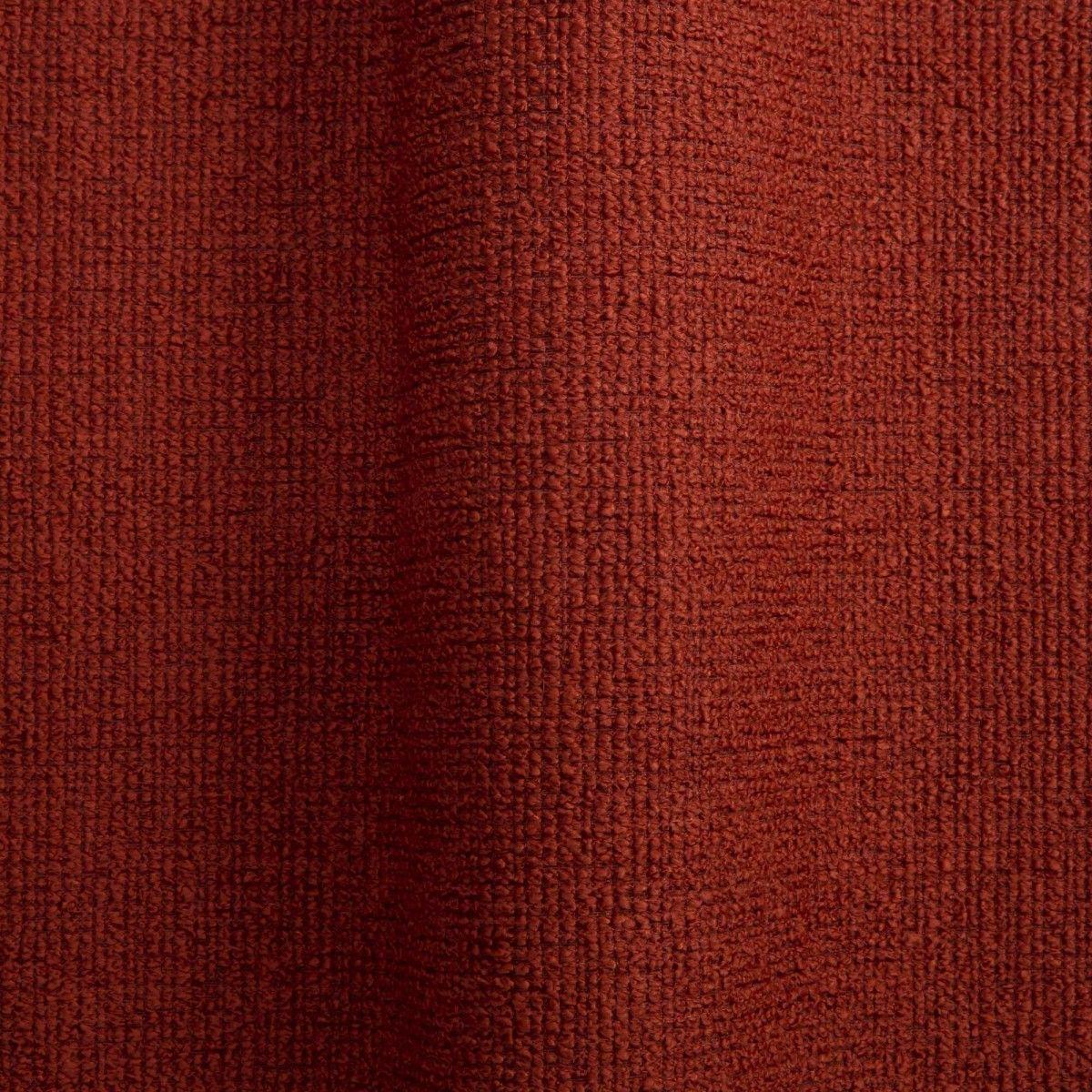 Sofa Giovanna 4 Seater éditions Popus en tissu côtelé rouille avec effet de tricot

Giovanna est un canapé au profil affirmé. Une ligne sobre, cossue, avec ce fameux détail qui change tout, pour ne pas oublier sa force de caractère et ce petit