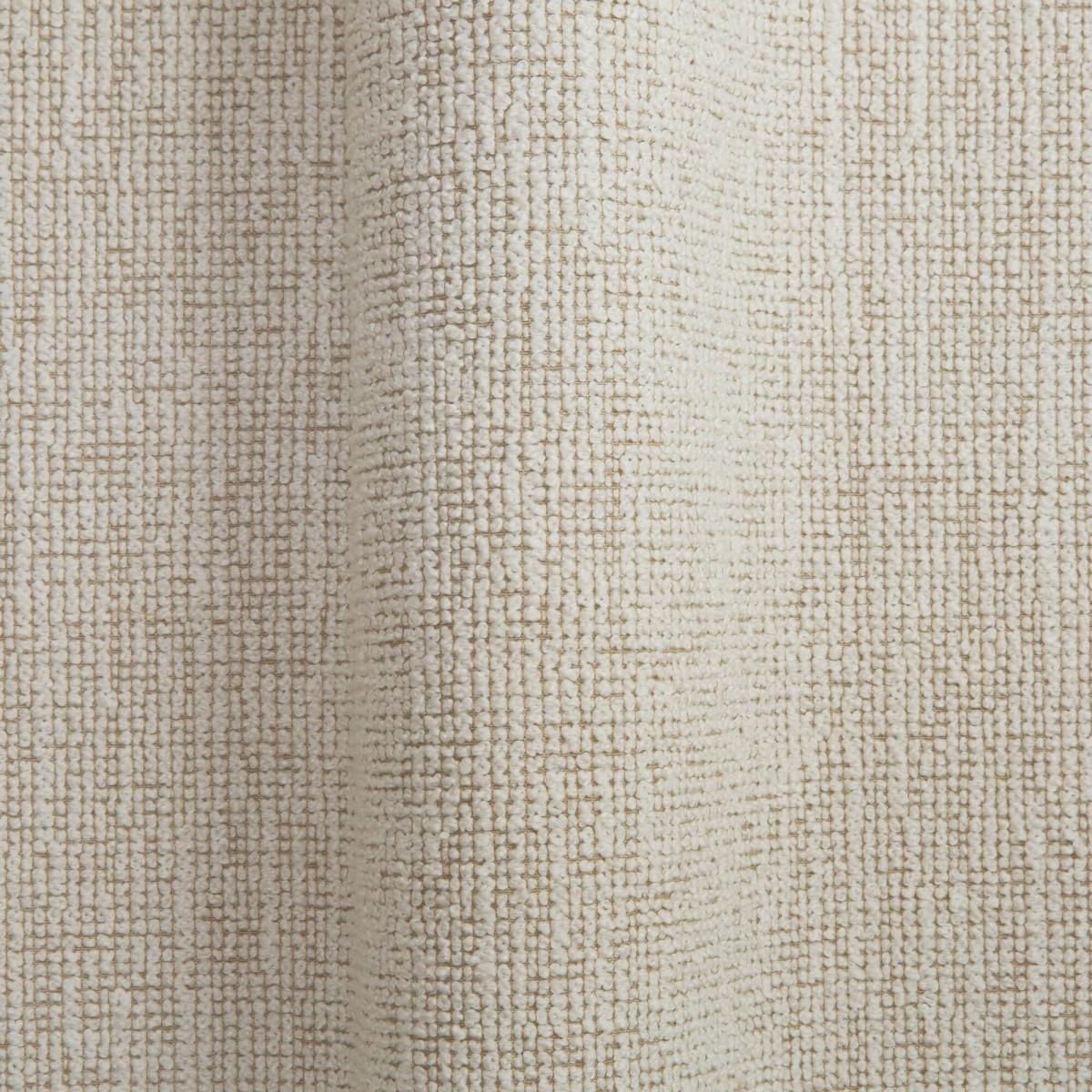 Canapé Graziella 4 Seater des éditions Popus en maille de tissu « Otter Megeve »

Un pied qui en cache un autre. Un coussin qui en cache un autre. Une courbe qui en cache une autre avec des lignes contemporaines et une base comme un signe de