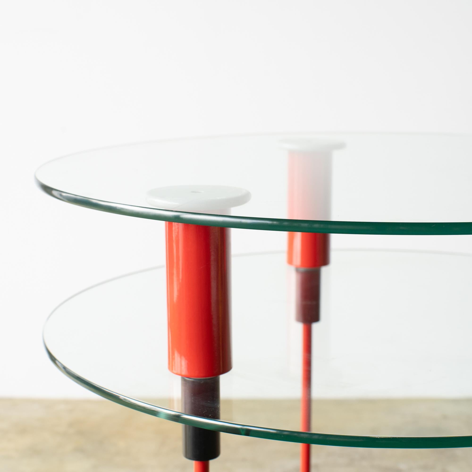 Postmoderne Porada Birillo table d'appoint postmoderne style années 80 en vente