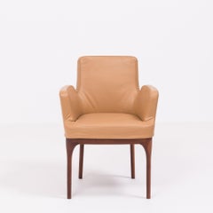 Poltrona Porada in pelle marrone