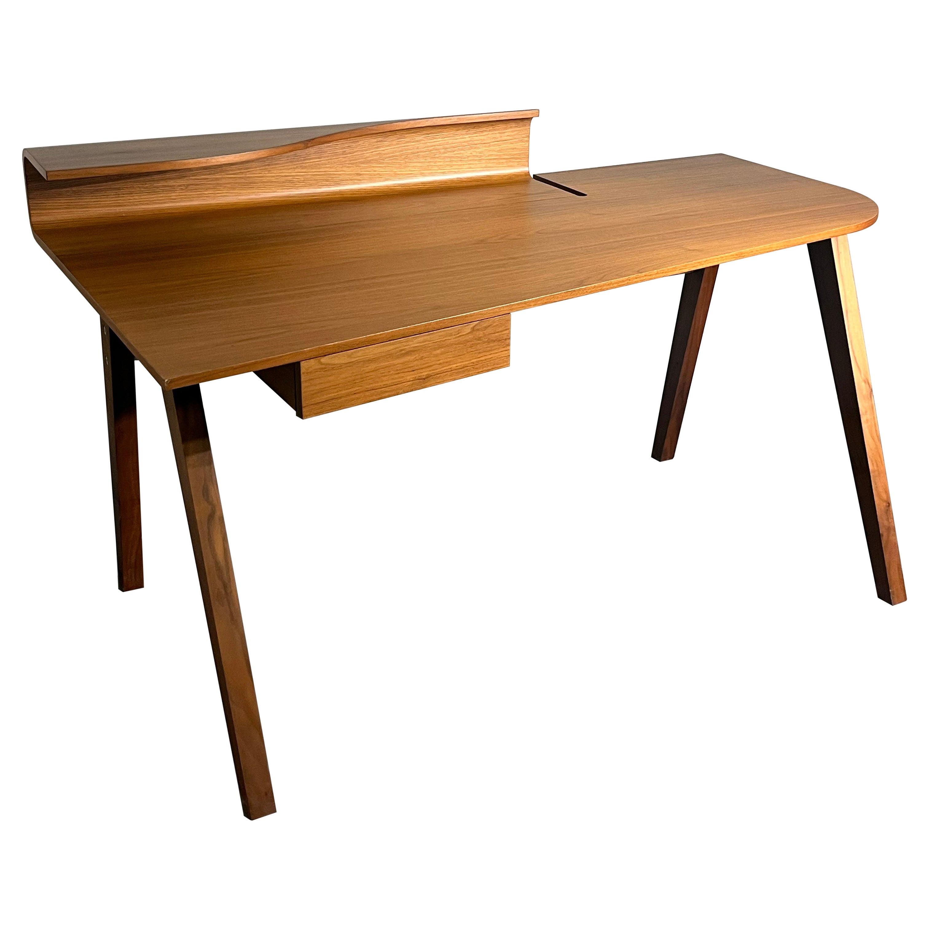 Scrivania Porada Contemporary in noce, Made in Italy