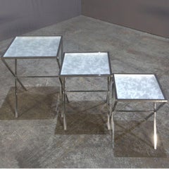 Porada Glas-Nesttische