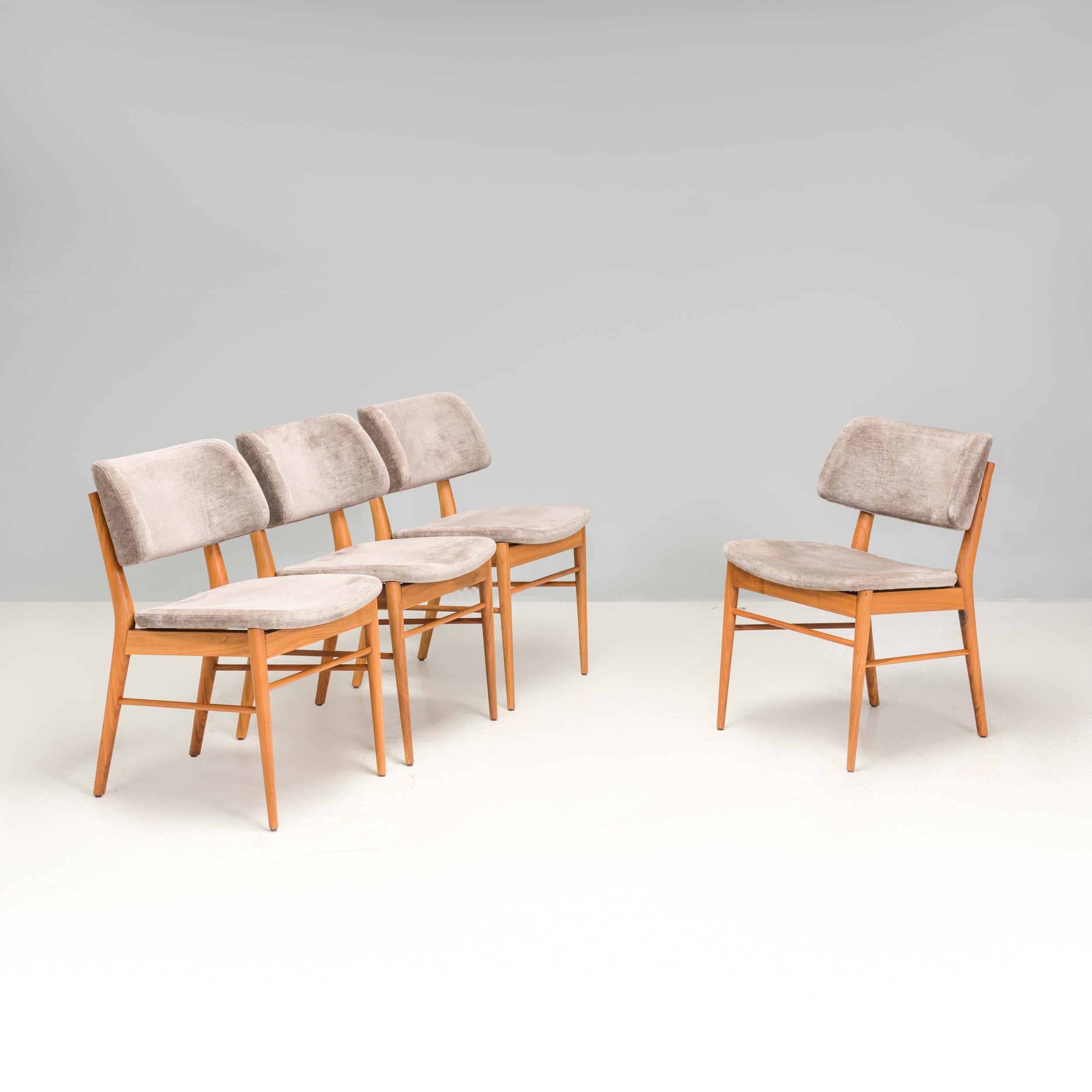 Porada Oak & Grey Fabric Nissa Dining Chair In Good Condition In Basildon, London