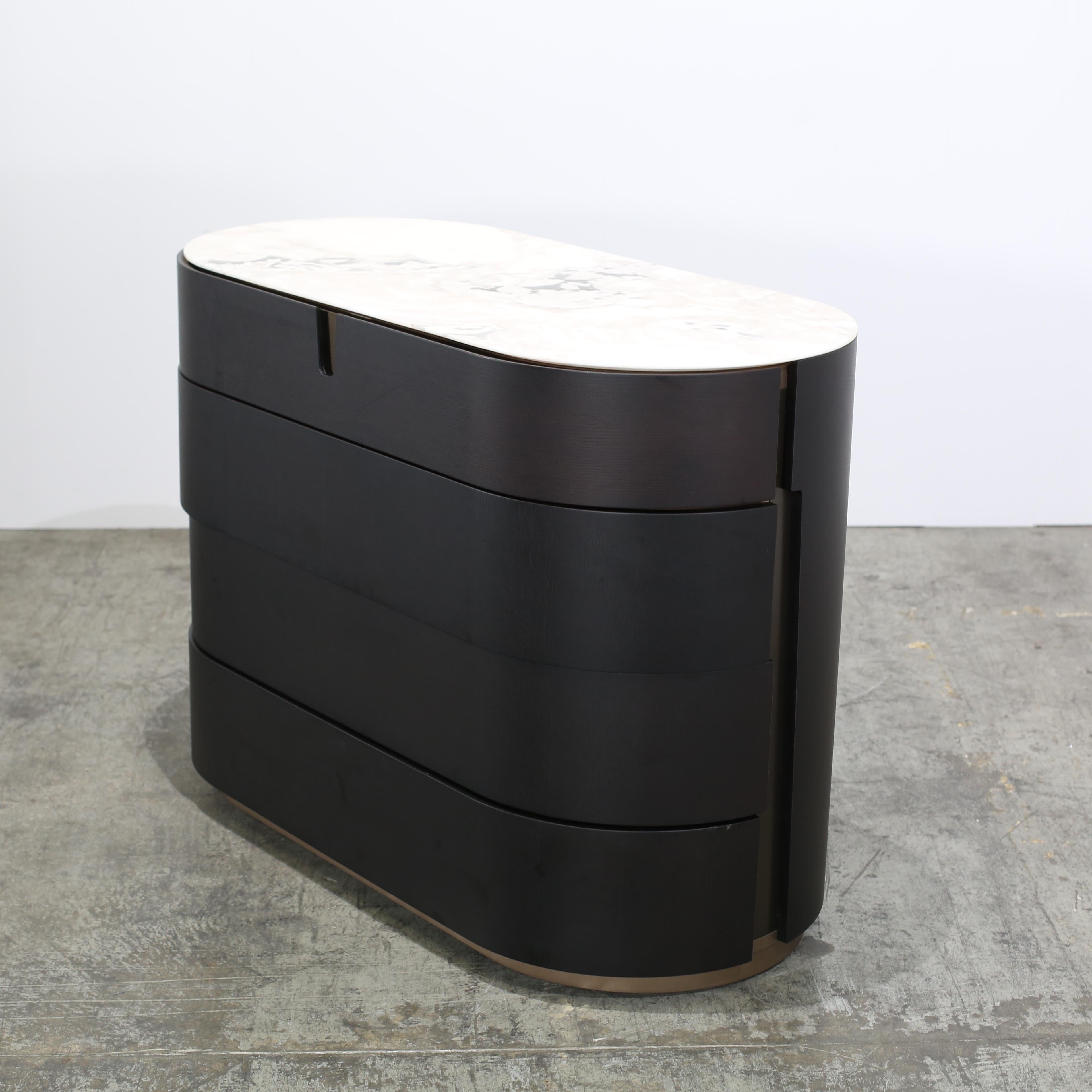 Metal Porada Tylsa Chest of Drawers For Sale