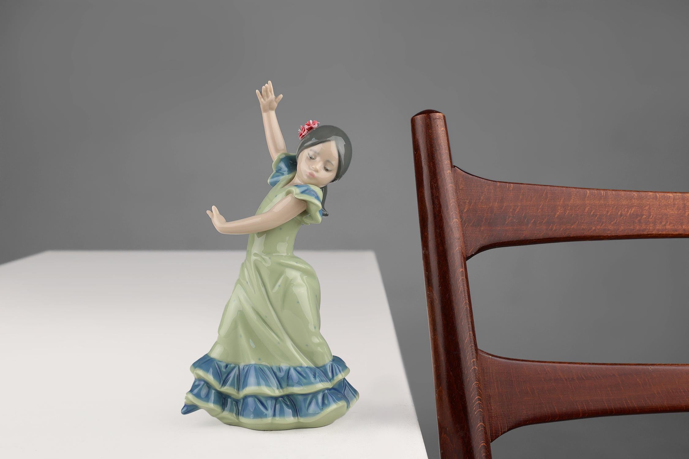 
Figurita de porcelana años 50 