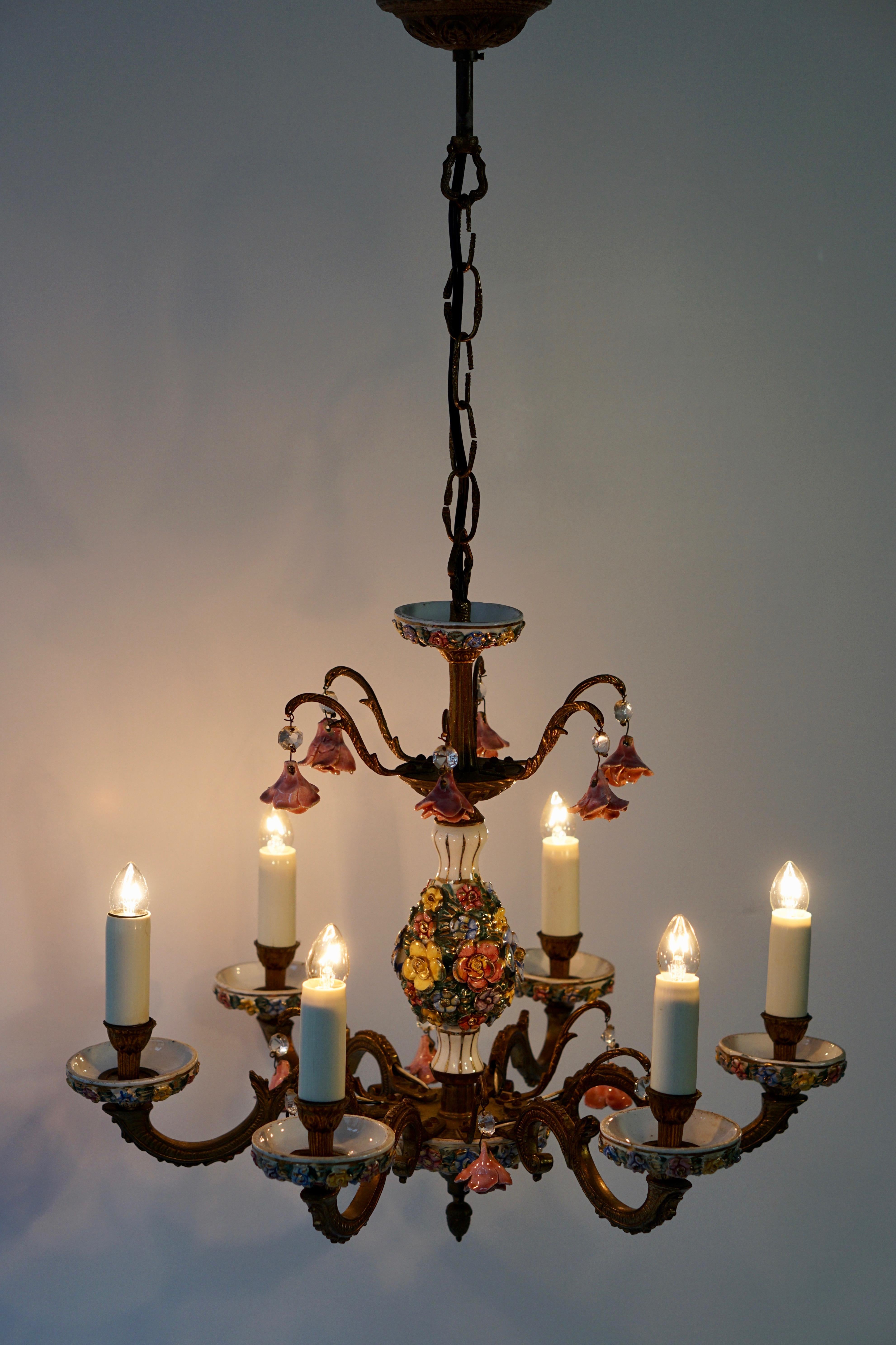 Mid-Century Modern Porcelain and Brass 6-Light Chandelier with Flower Decoration