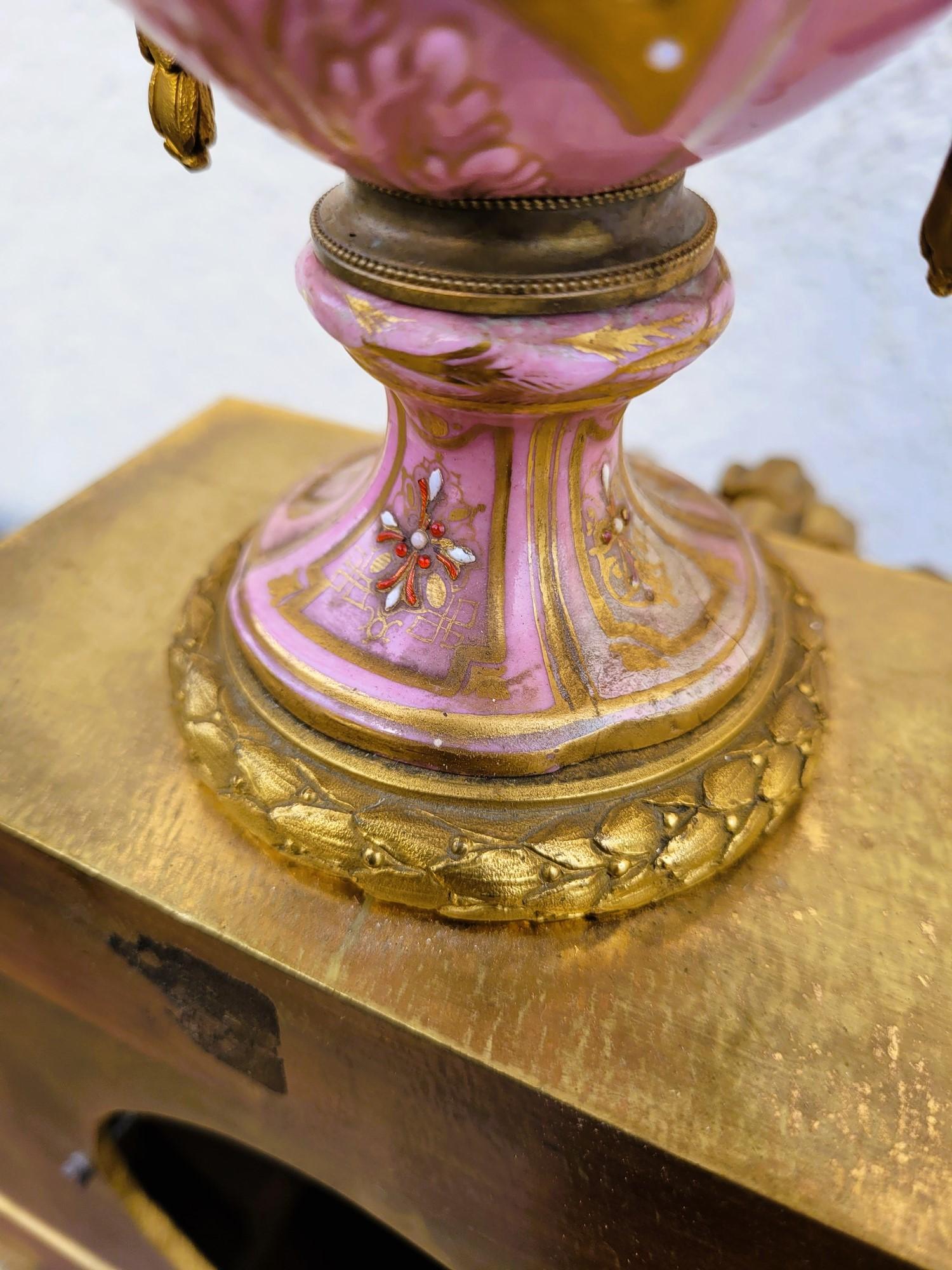 Porcelain And Gilt Bronze Clock, Napoleon III, 19th Century For Sale 12