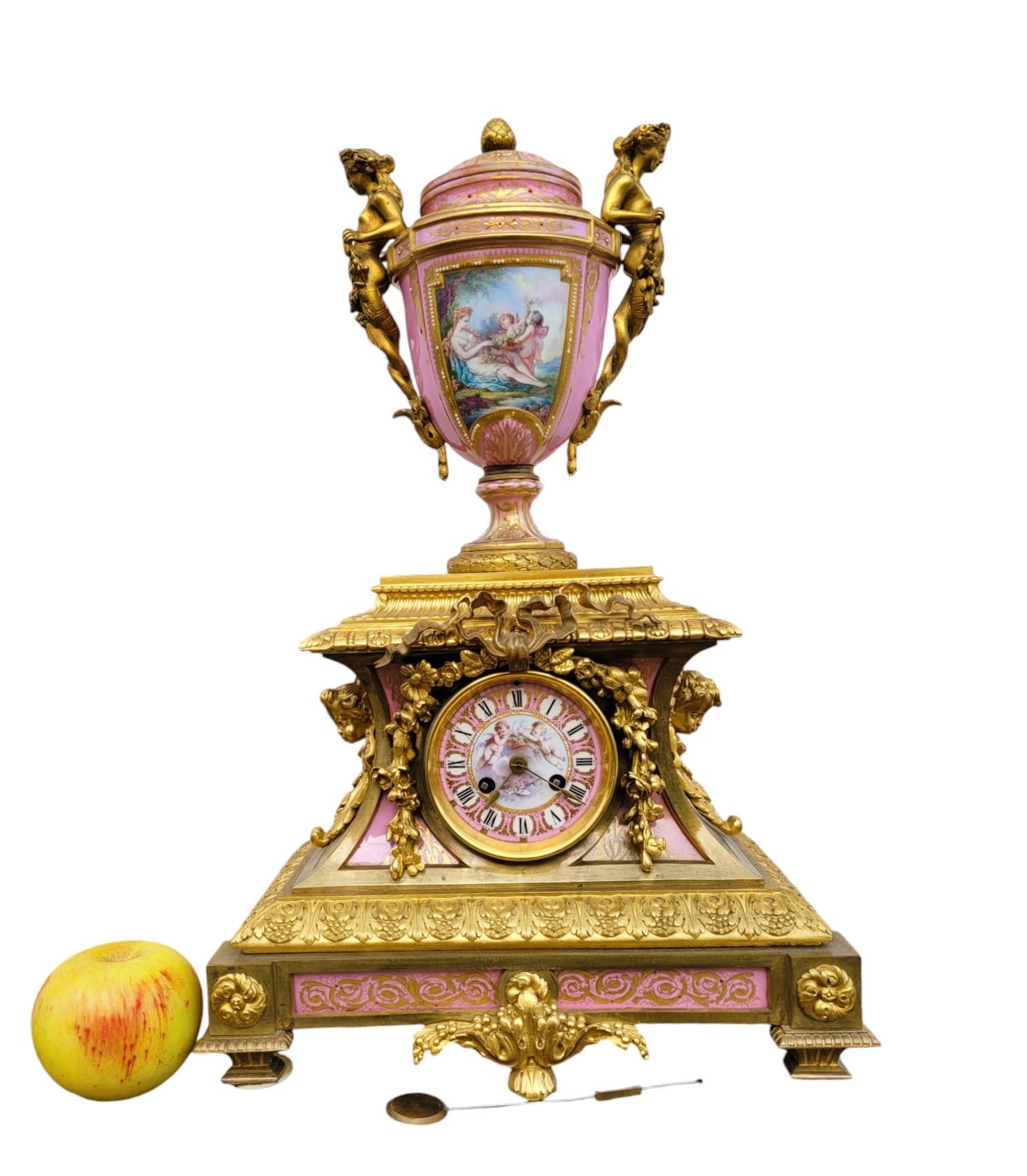 Porcelain And Gilt Bronze Clock, Napoleon III, 19th Century For Sale 15