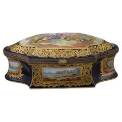 Porcelain and metal Sèvres style box. Chateau d'Anet, France, late 19th century.