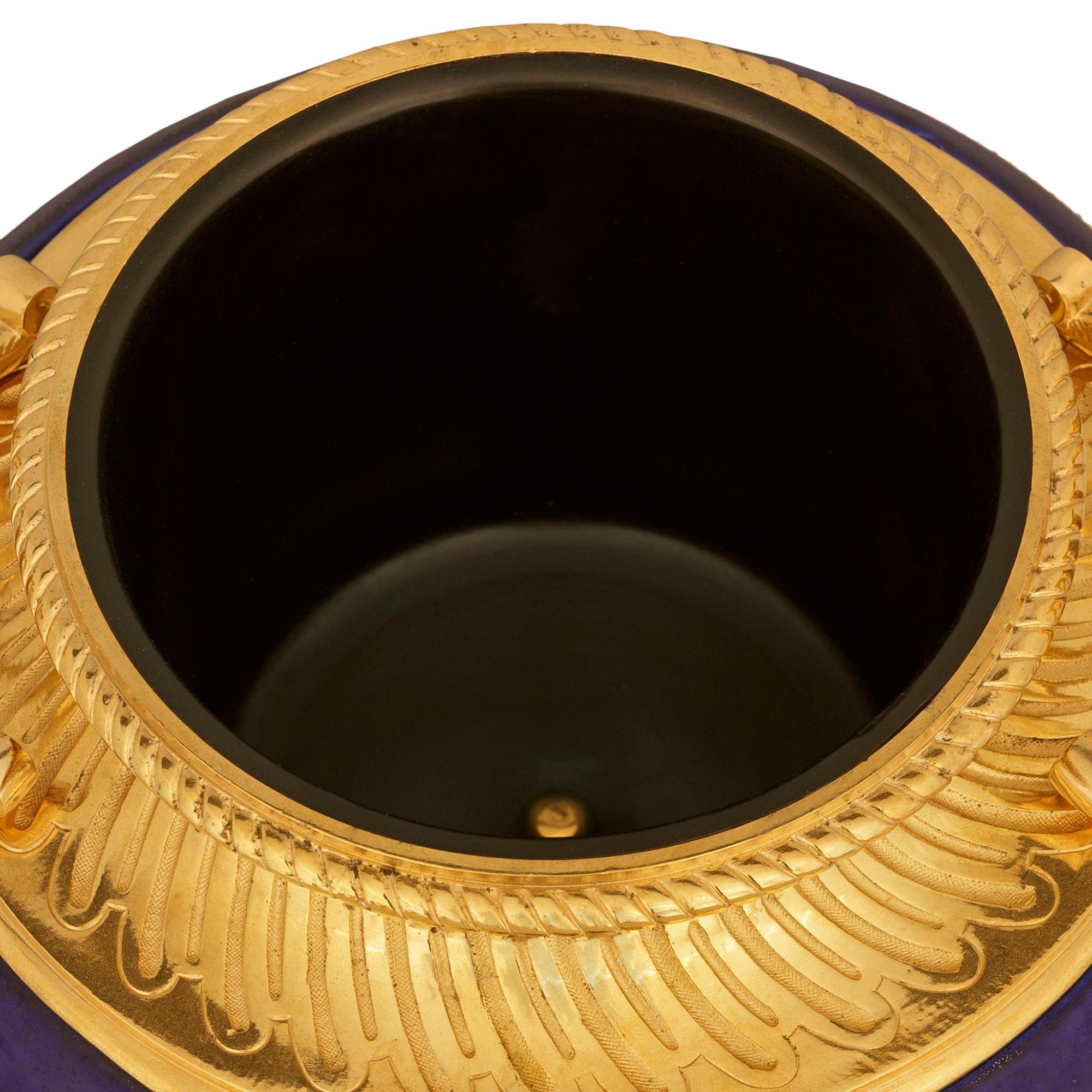 Porcelain and Ormolu centerpiece planter, attributed to Henri Picard For Sale 4