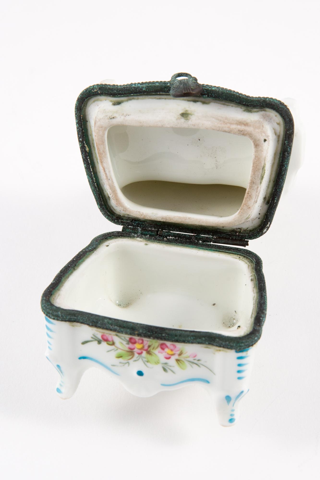 Women's or Men's Porcelain Armchair Jewelry Box For Sale