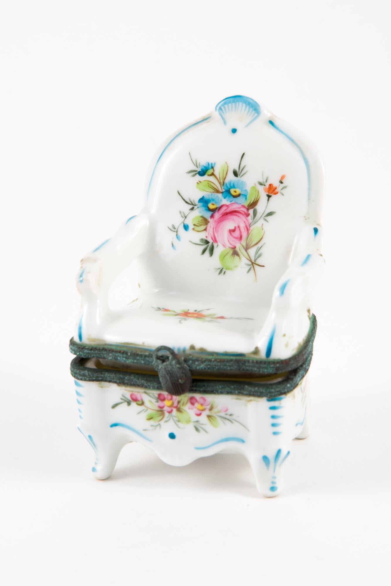 Porcelain Armchair Jewelry Box For Sale 2