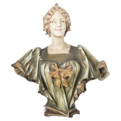 Porcelain - Art Nouveau female bust