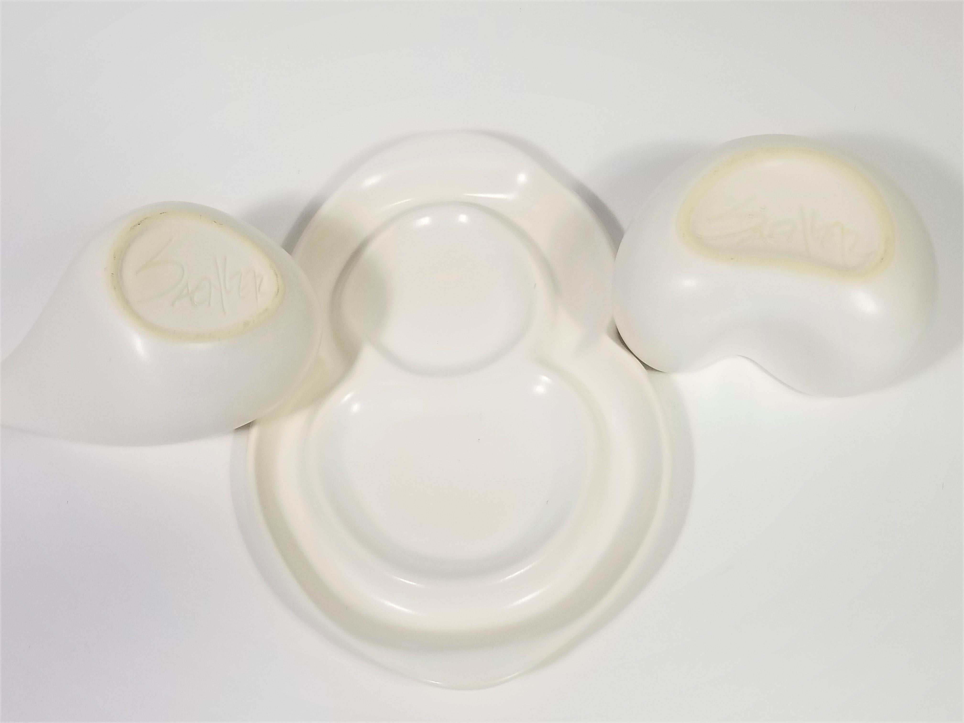 Porcelain Artist Signed Sculptural Modernist Cream and Sugar Set For Sale 8