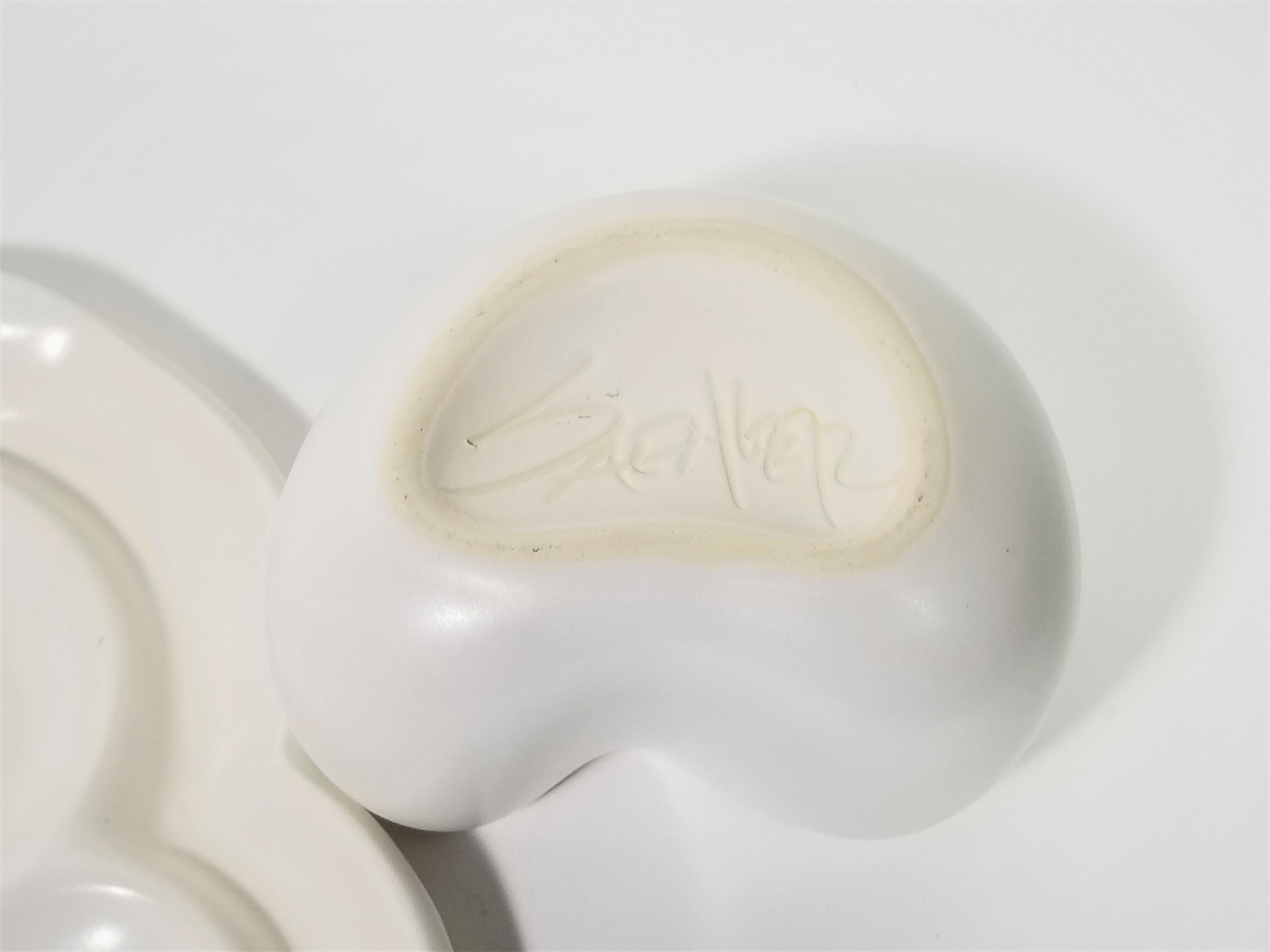 Porcelain Artist Signed Sculptural Modernist Cream and Sugar Set For Sale 10