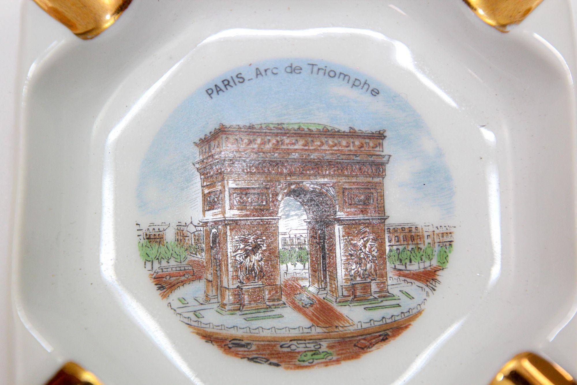 Porcelain Ashtray Limoges Paris Arc de Triomphe Hand-Painted Dish France 1960s In Good Condition For Sale In North Hollywood, CA