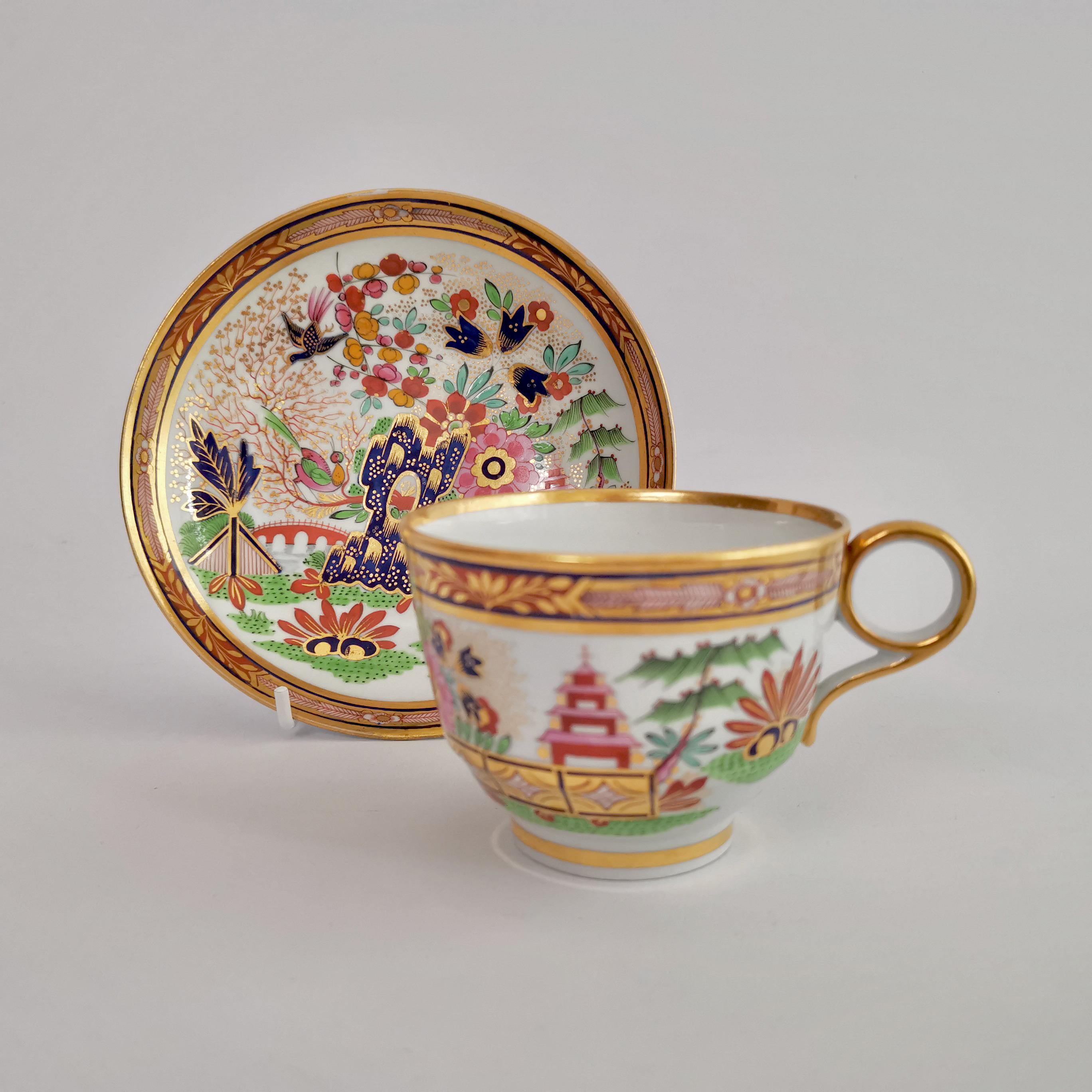 English Porcelain Barr Flight & Barr Teacup, Rich Imari Pattern, Regency, circa 1811