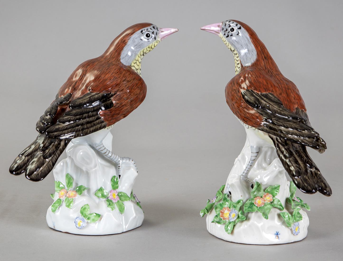 Victorian Porcelain Birds by Samson, Pair For Sale
