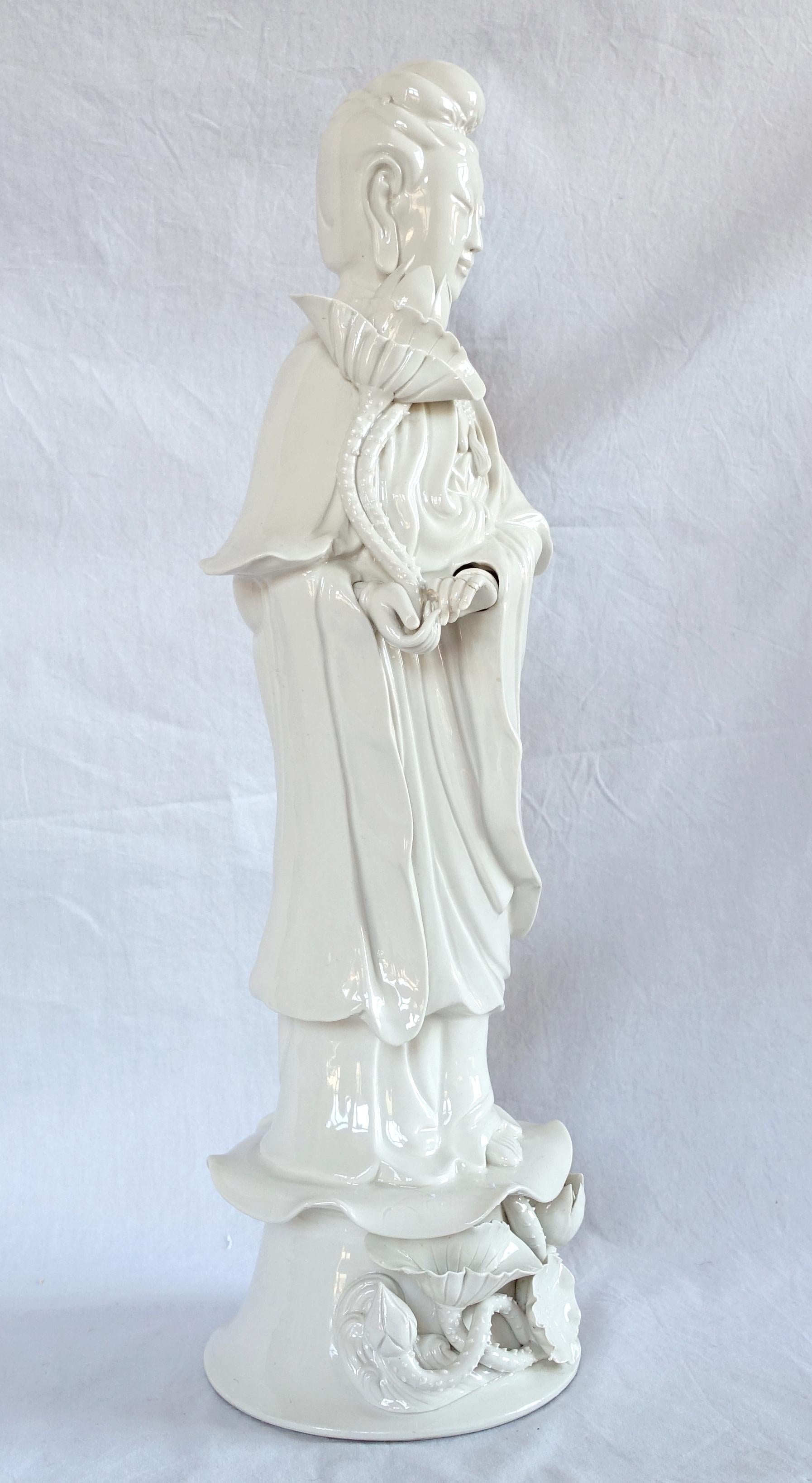20th Century Porcelain Blanc de Chine Guanyin statue, China circa 1900 - 51cm For Sale