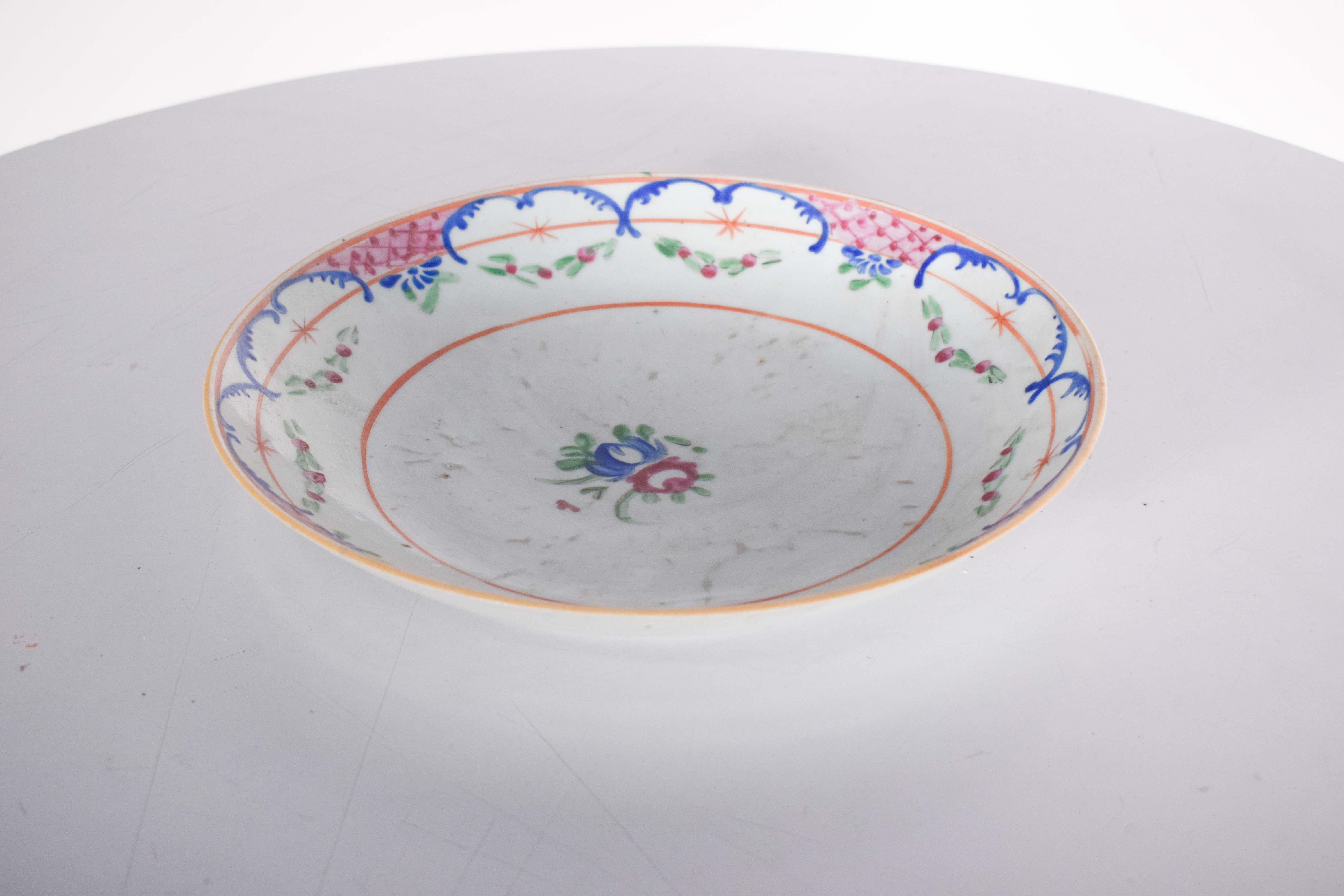 Chinese Porcelain Bowl from China for Export For Sale