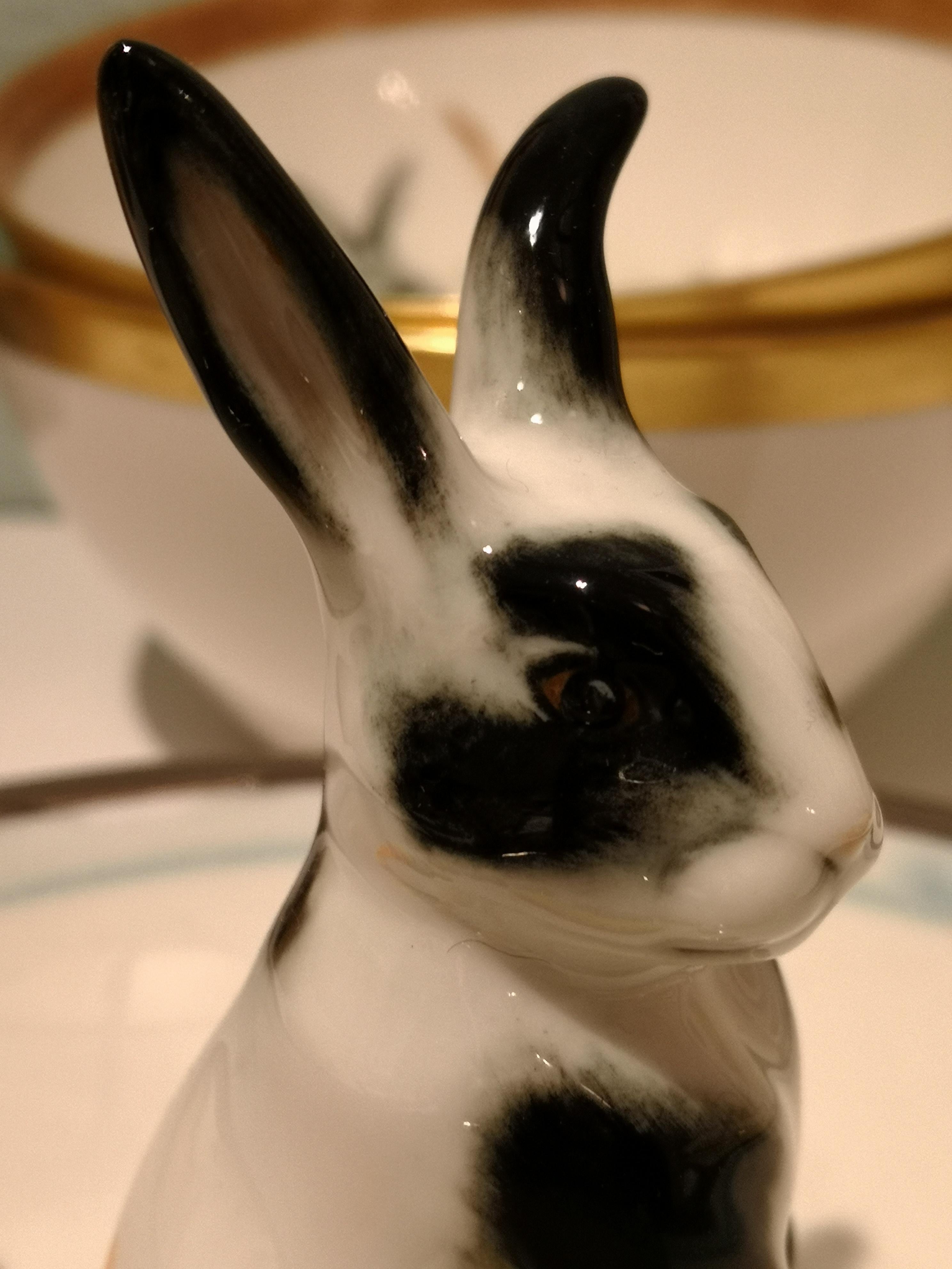 German Porcelain Bowl Hand Painted with Rabbit Figure Sofina Boutique Kitzbuehel For Sale