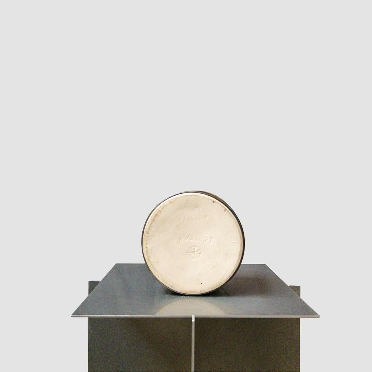Smaltato Ciotola in porcellana con smalto di bronzo di Jan van der Vaart, 1969-1975 in vendita