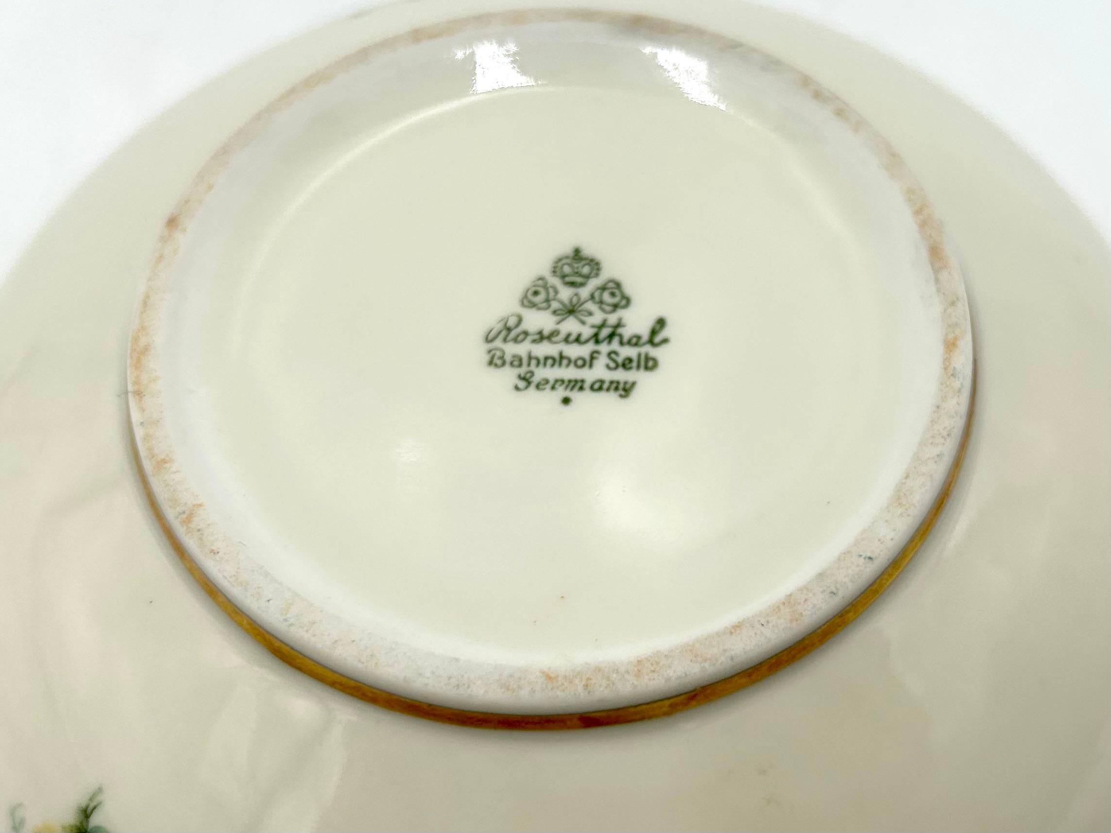 Porcelain Bowl with Gilding, Rosenthal, Germany, 1949 For Sale 5