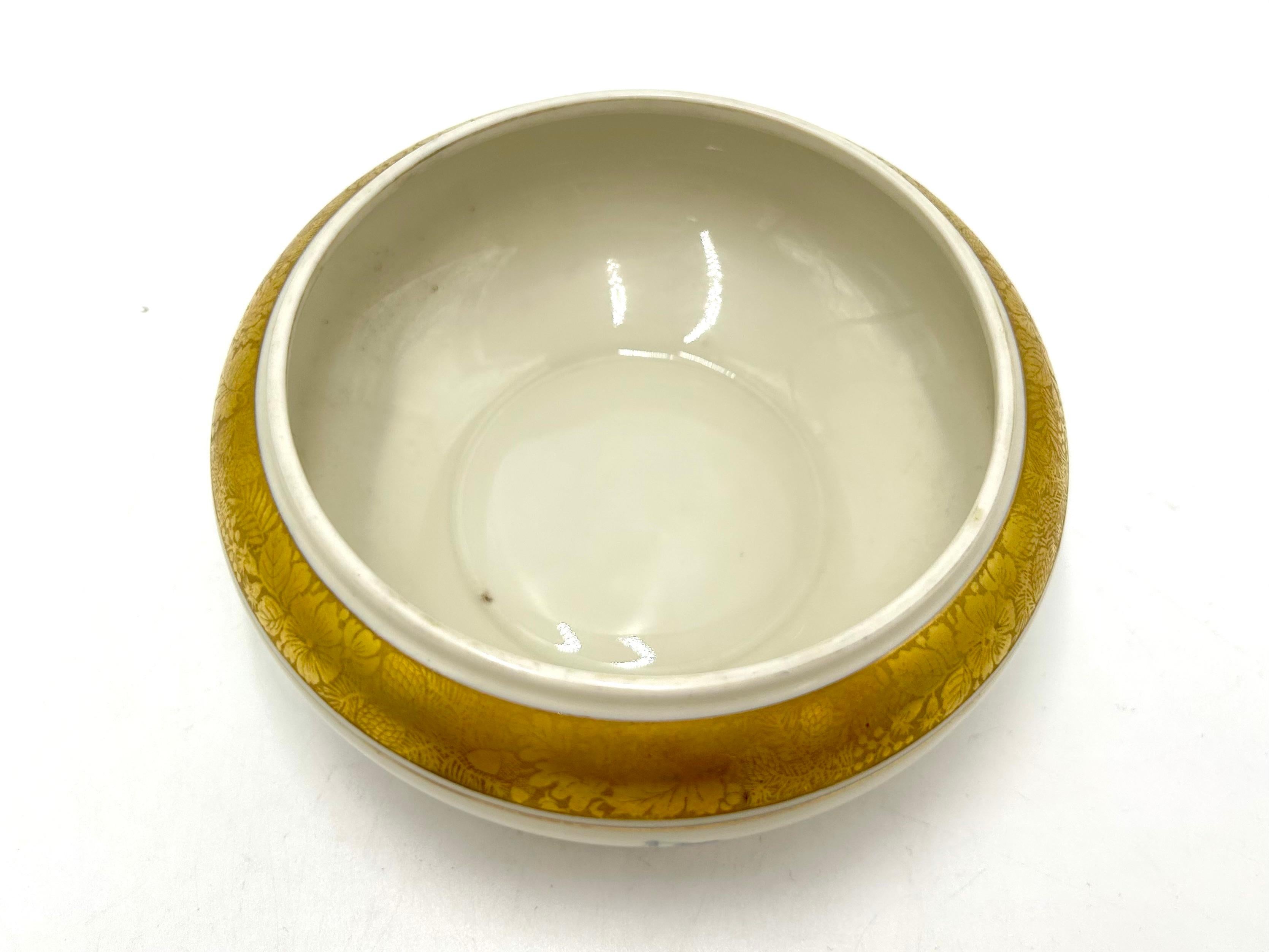 Mid-20th Century Porcelain Bowl with Gilding, Rosenthal, Germany, 1949 For Sale