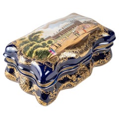 Boîte en porcelaine, 20e siècle