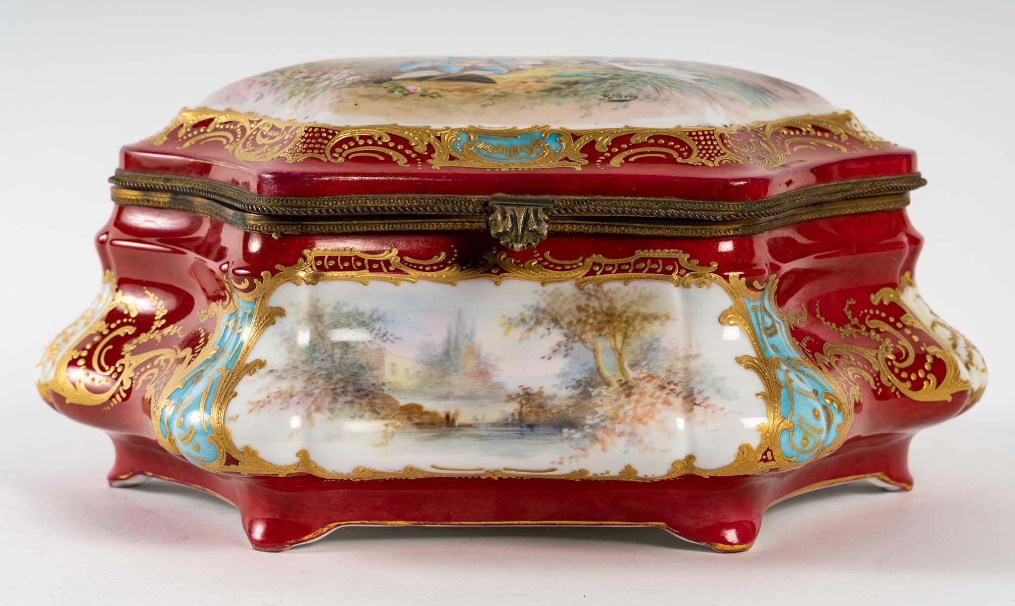 Porcelain Box by Sèvres, 19th Century 3