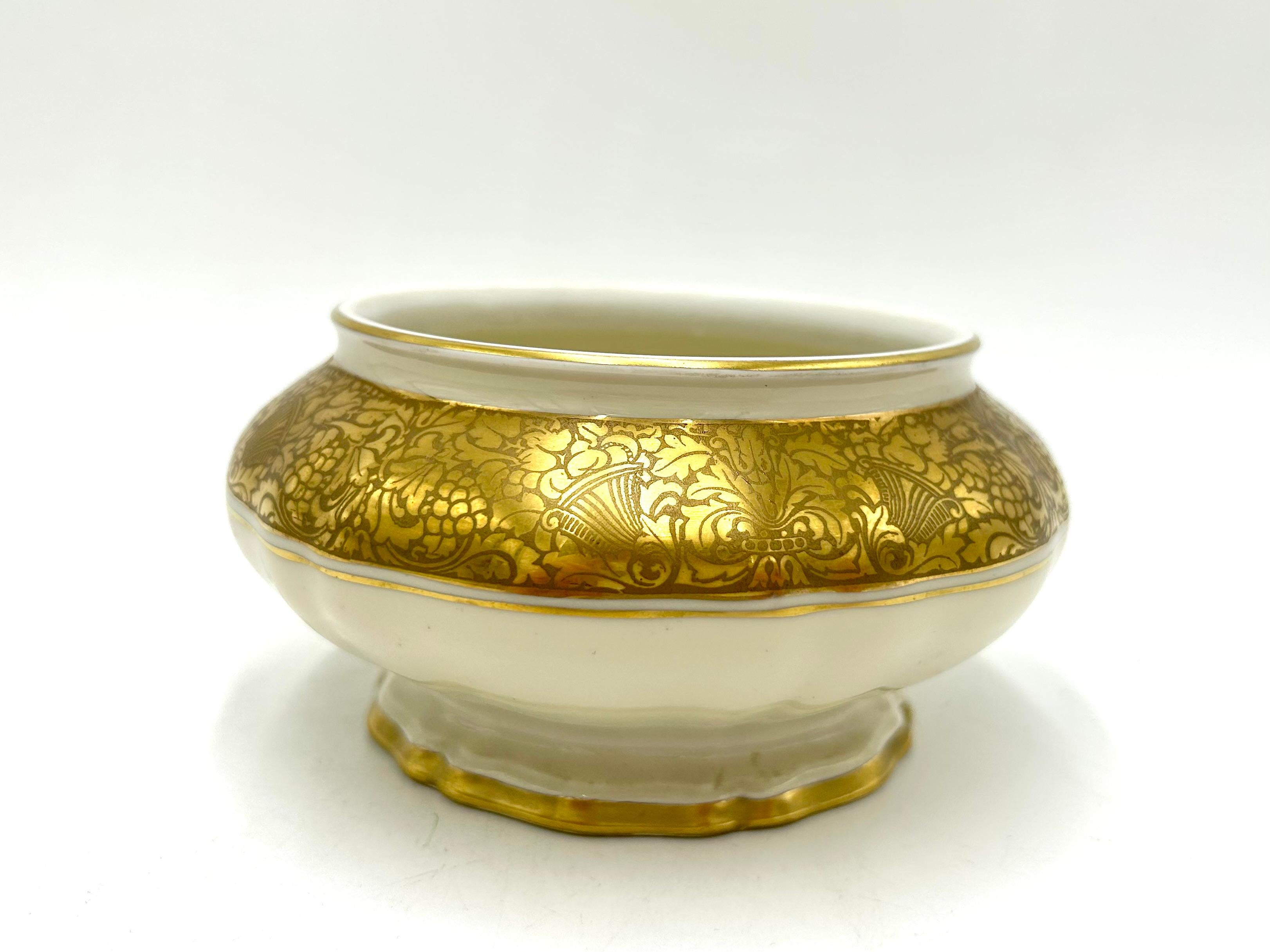 Porcelain Box, Rosenthal Chippendale, Germany, 1949 For Sale 1