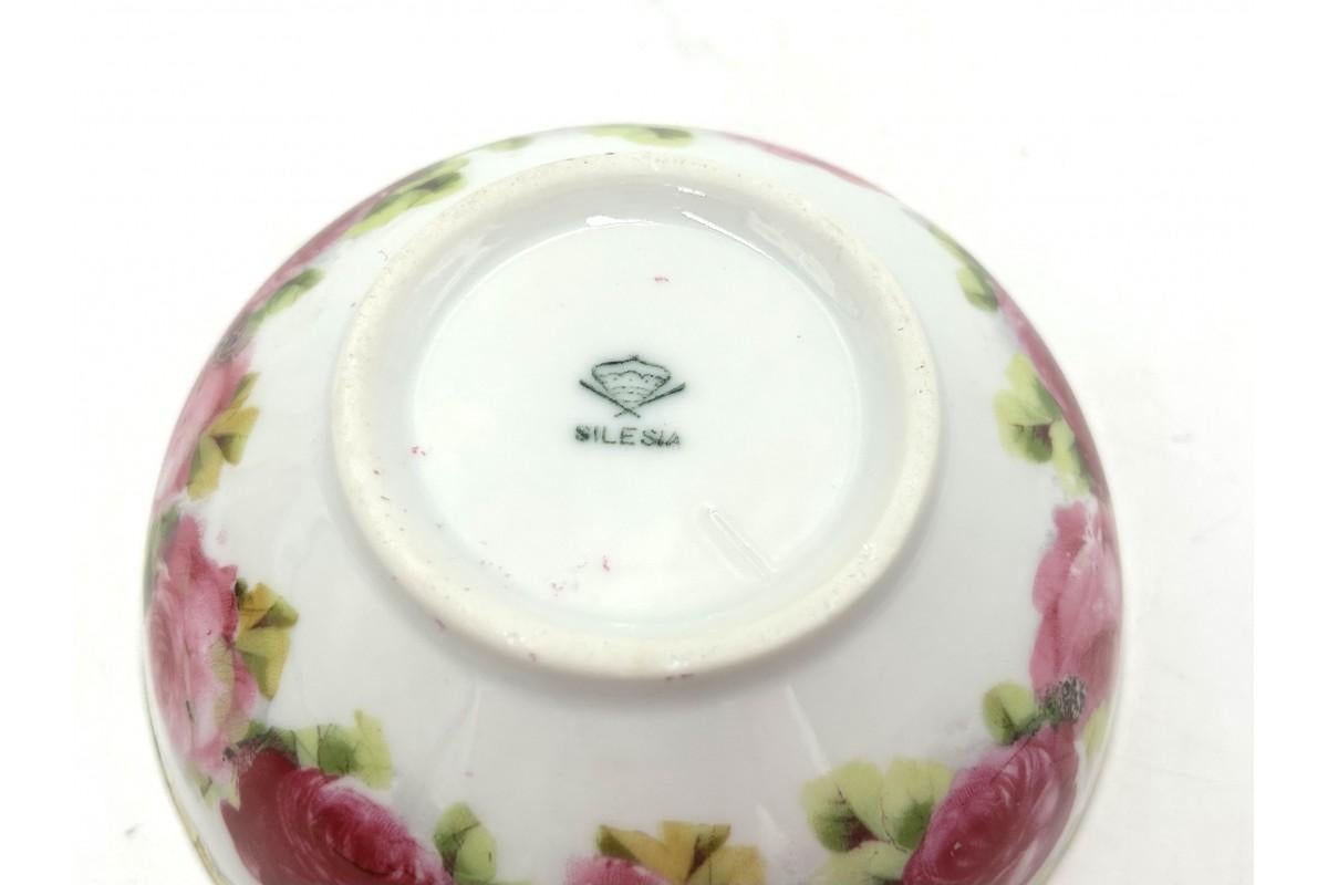 Porzellanschachtel mit Rosen, Steinmanns Fabrik in Parowa (ehemals Tiefenfurt), 1910 (Deutsch)