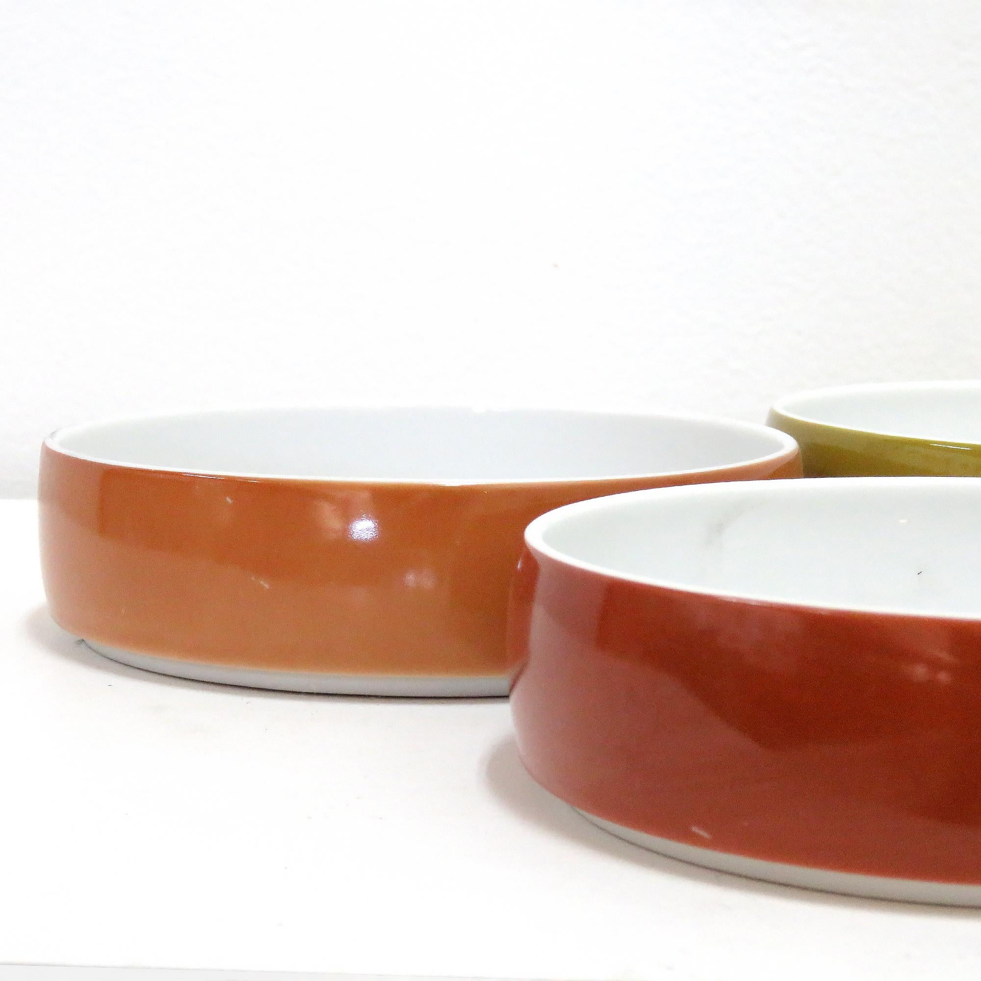 Cast Porcelain Breakfast Bowls 'Chromatics' by Arzberg, 1971 For Sale