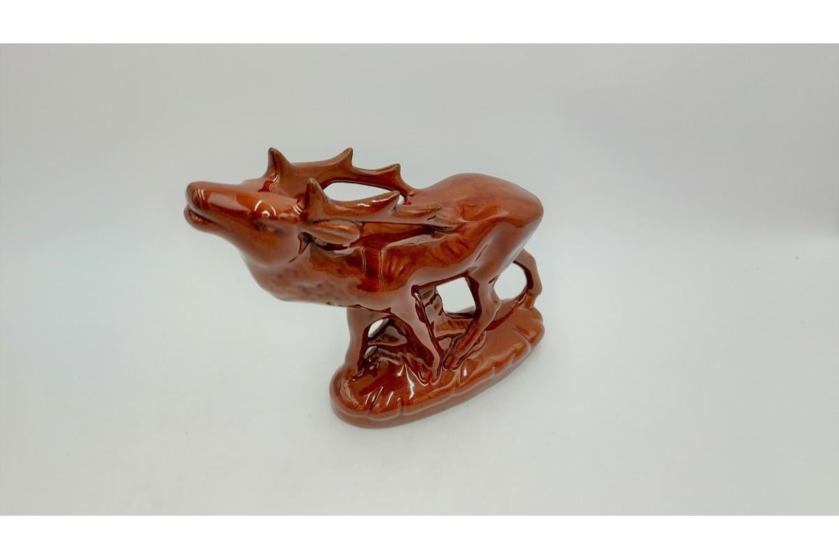 Porcelain brown deer figurine  In Good Condition In Chorzów, PL