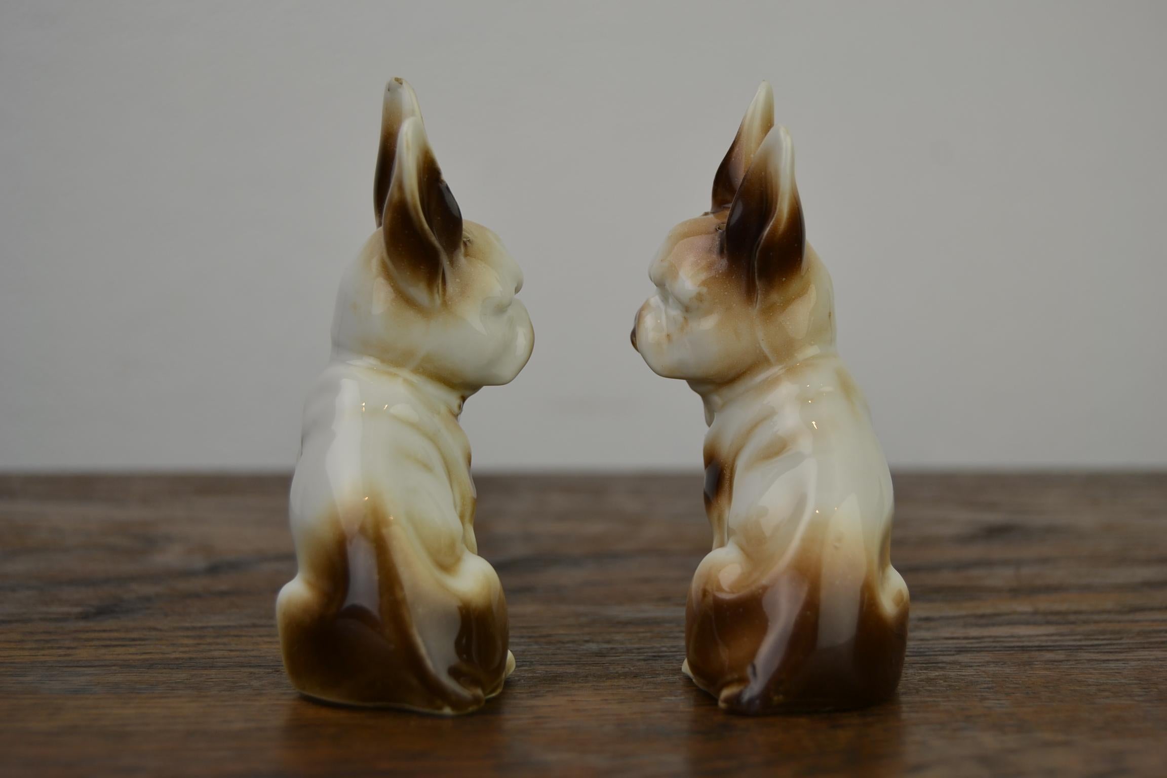 english bulldog salt and pepper shakers