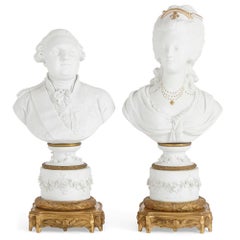 Bustes en porcelaine de Louis XVI et Marie-Antoinette dans le style de Sèvres