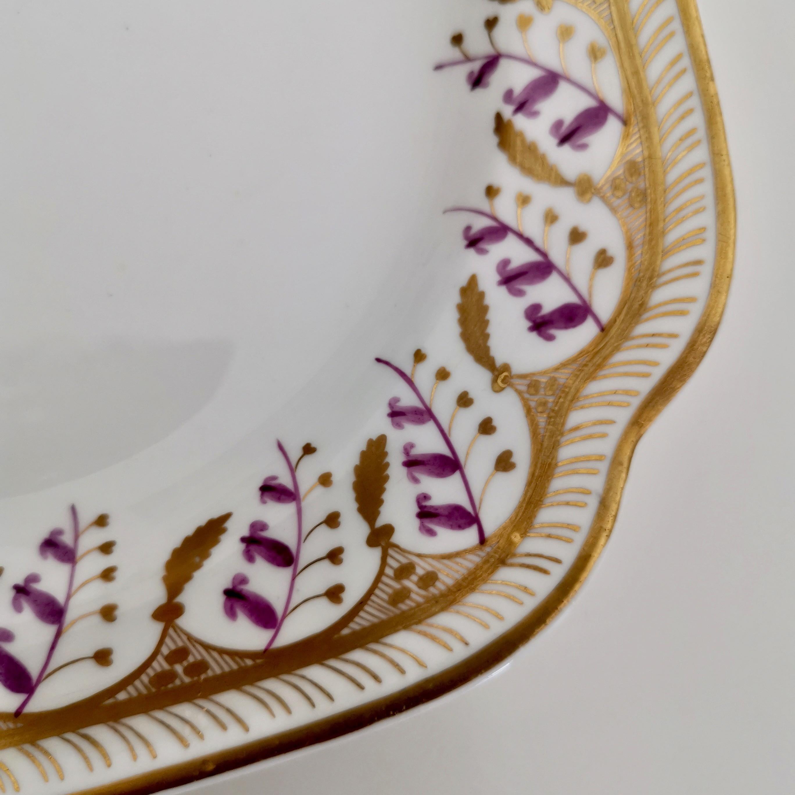 Porcelain Cake Plate, Spode Felspar, White with Harebell Pattern, Regency, 1826 In Good Condition In London, GB