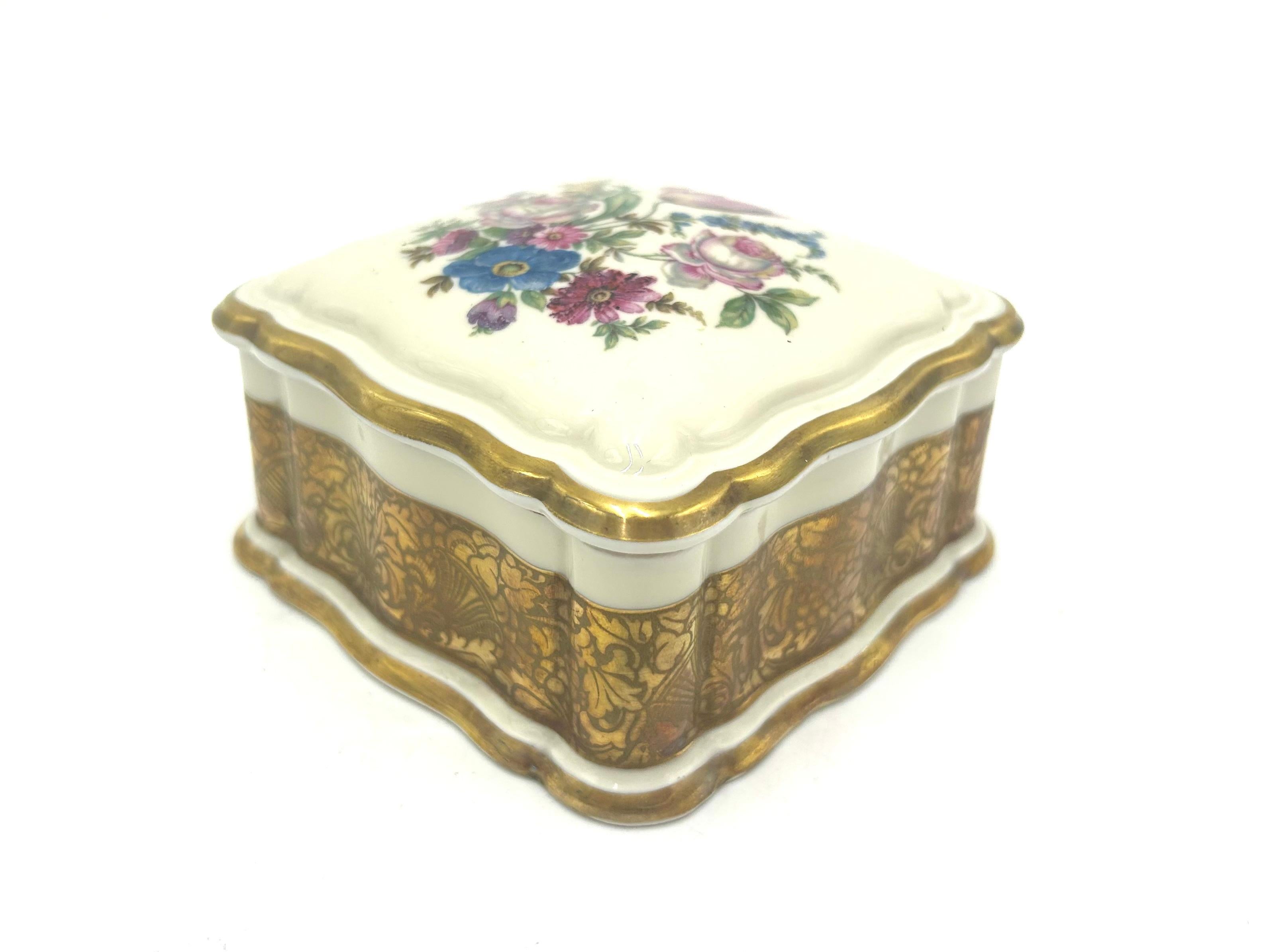 Mid-20th Century Porcelain Casket Jewellery Box, Rosenthal Chippendale, Germany, 1943-1948
