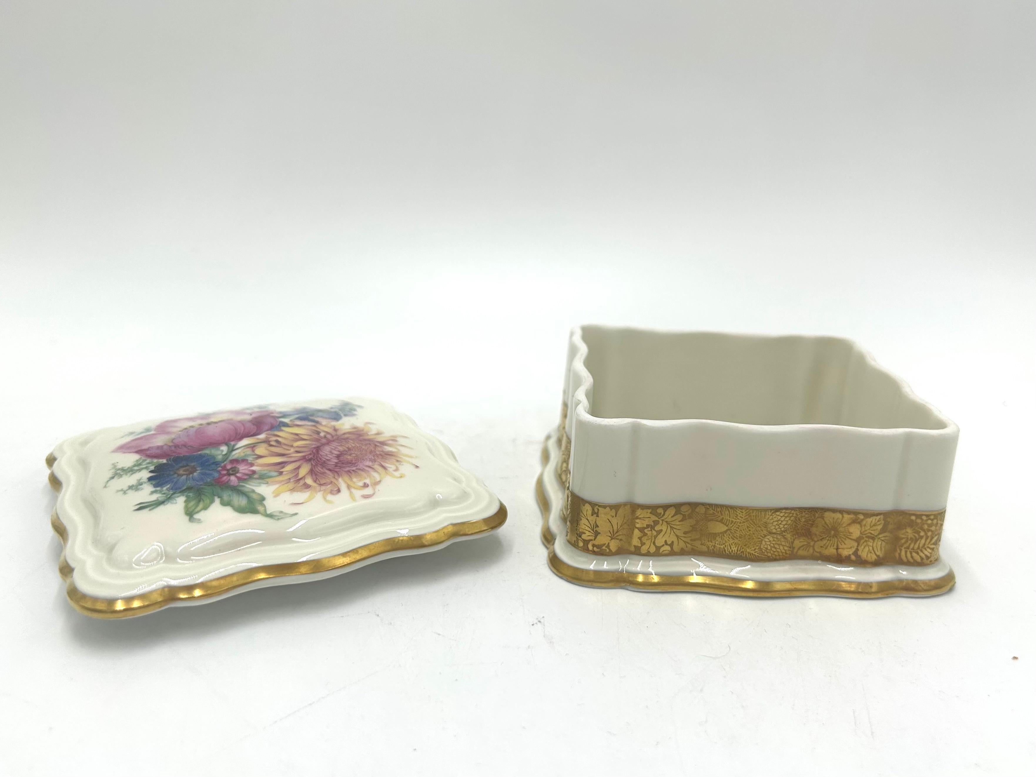 Porcelain Casket Jewellery Box, Rosenthal Chippendale, Germany, 1952 In Good Condition In Chorzów, PL