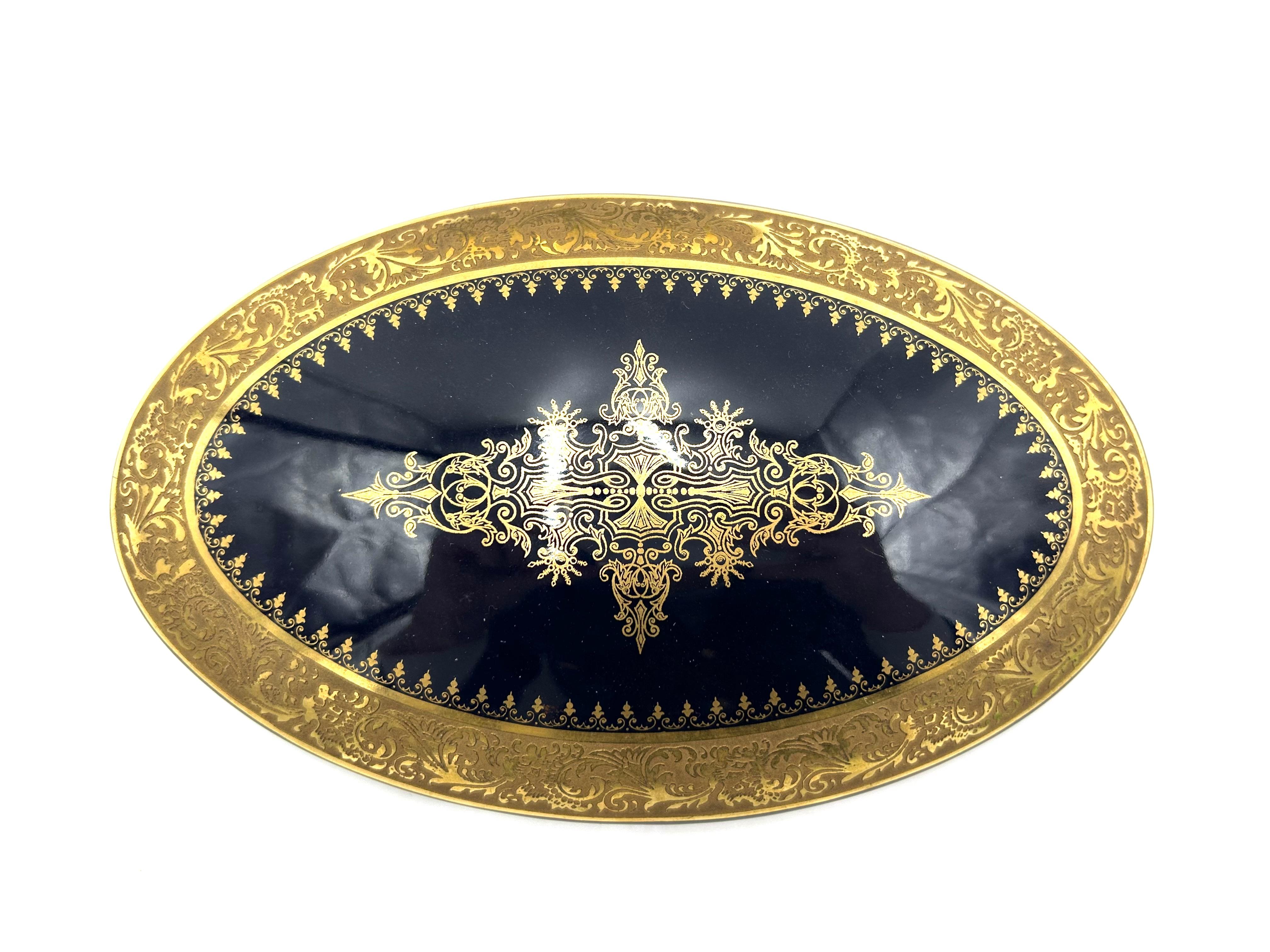 French Porcelain Casket, Limoges, France, Early 20th Century